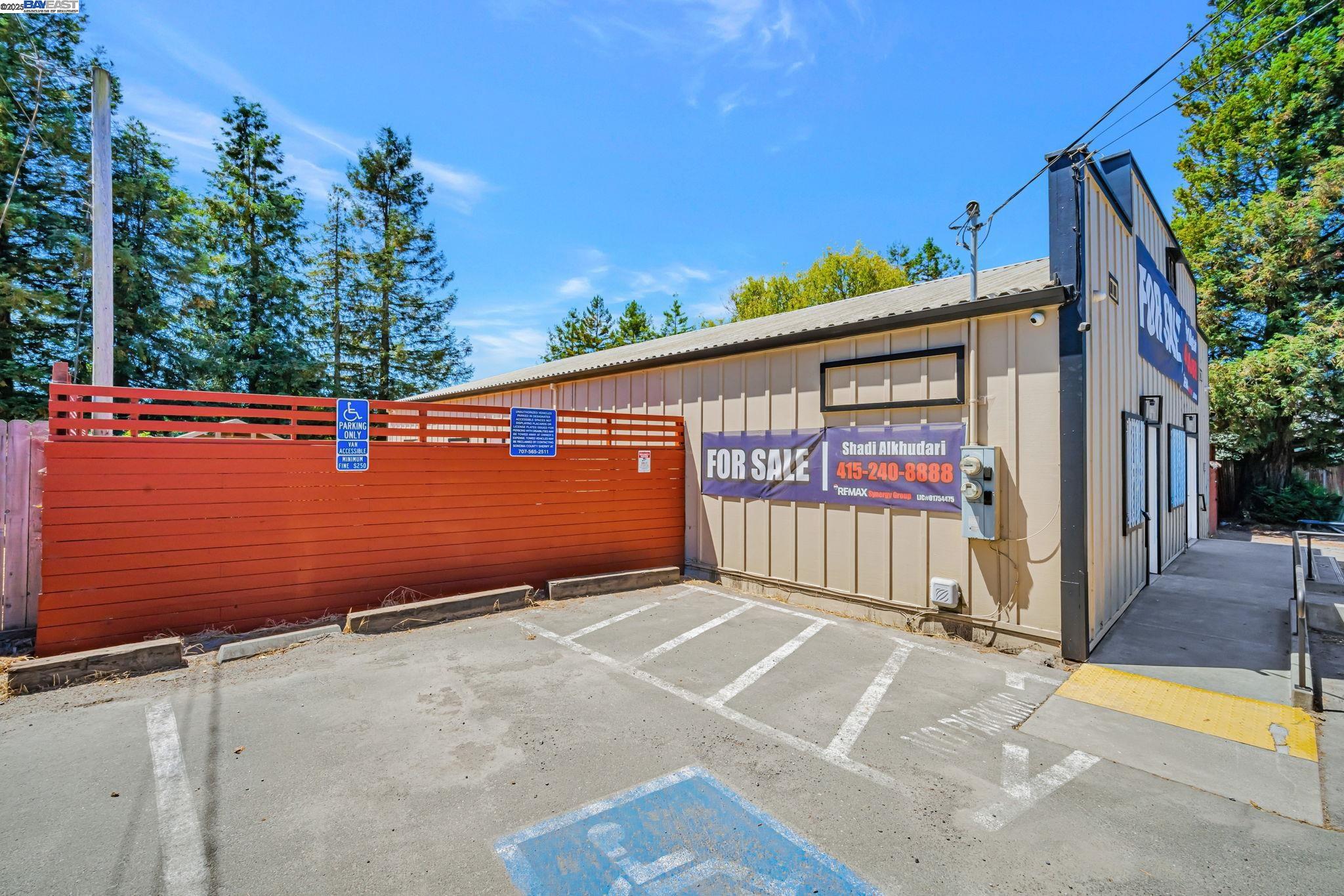 Detail Gallery Image 47 of 48 For 3920 Gravenstein Hwy, Sebastopol,  CA 95472 - 2 Beds | 1/1 Baths