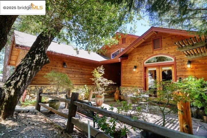 Detail Gallery Image 1 of 60 For 12435 Cassaretto, Groveland,  CA 95321 - 4 Beds | 2/1 Baths
