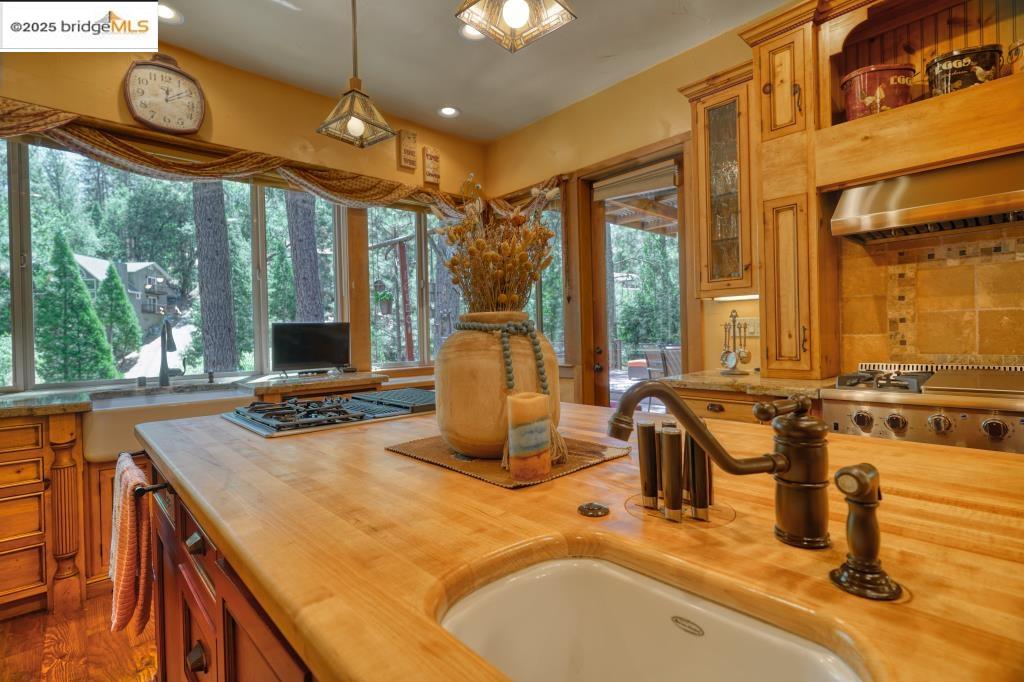 Detail Gallery Image 32 of 60 For 12435 Cassaretto, Groveland,  CA 95321 - 4 Beds | 2/1 Baths