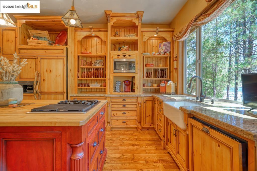 Detail Gallery Image 33 of 60 For 12435 Cassaretto, Groveland,  CA 95321 - 4 Beds | 2/1 Baths