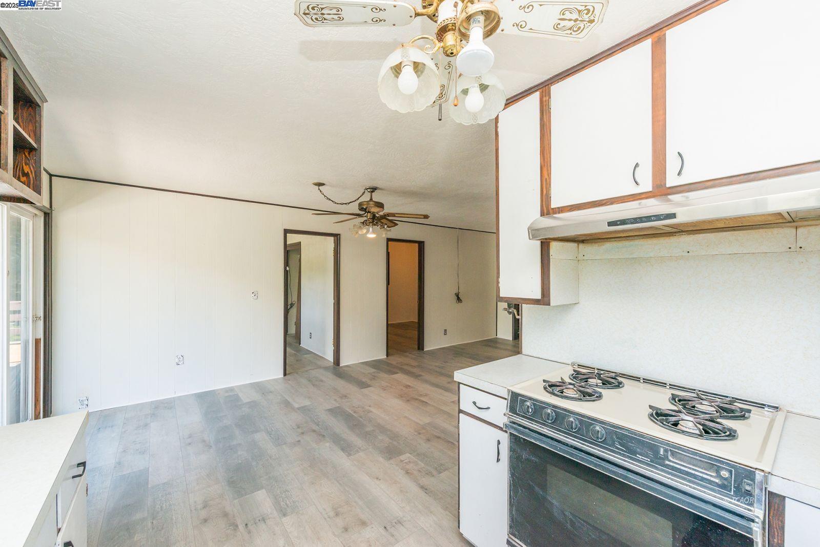 Detail Gallery Image 14 of 50 For 77 Lilac Ln, Big Bar,  CA 96010 - 3 Beds | 2/1 Baths
