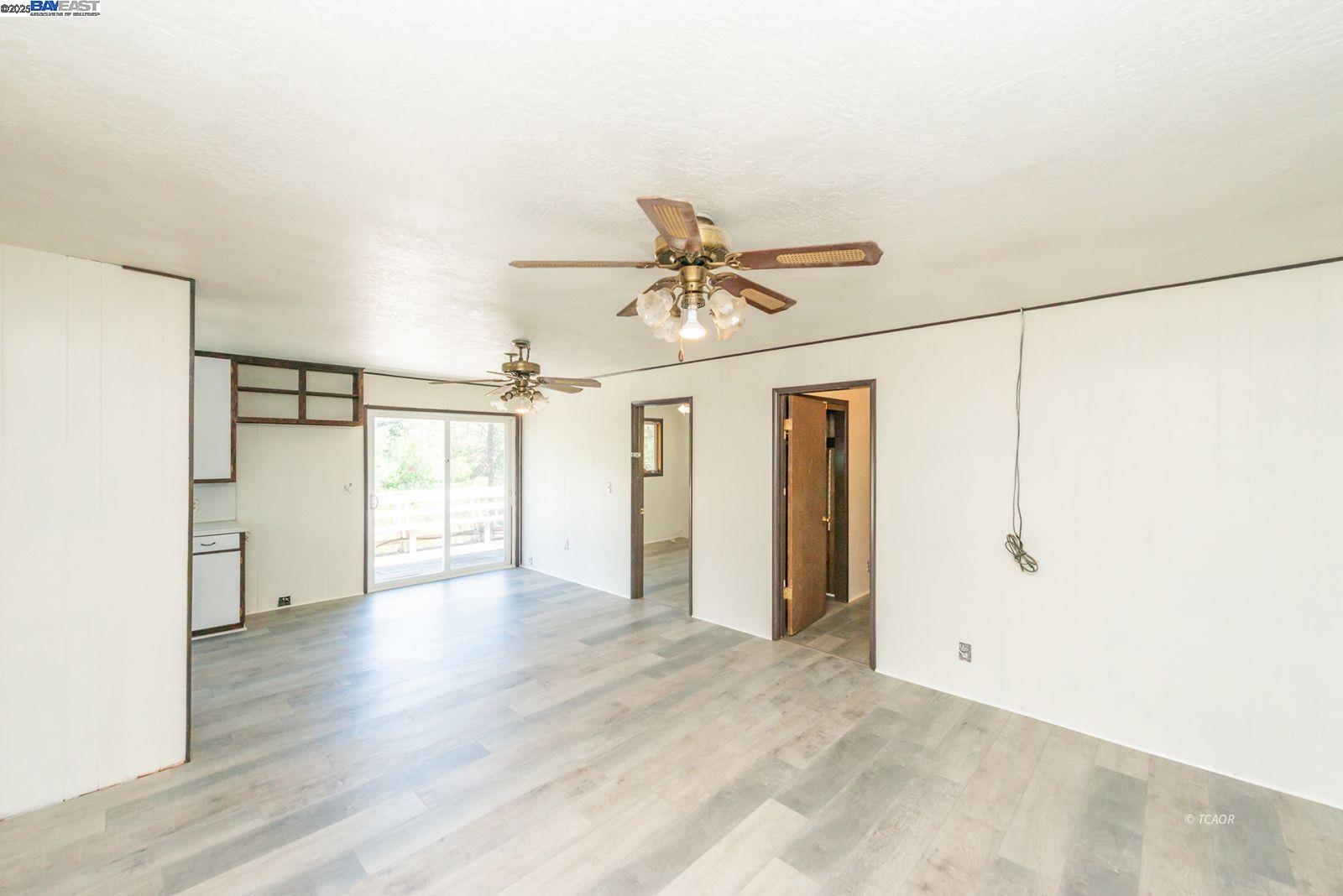 Detail Gallery Image 6 of 50 For 77 Lilac Ln, Big Bar,  CA 96010 - 3 Beds | 2/1 Baths