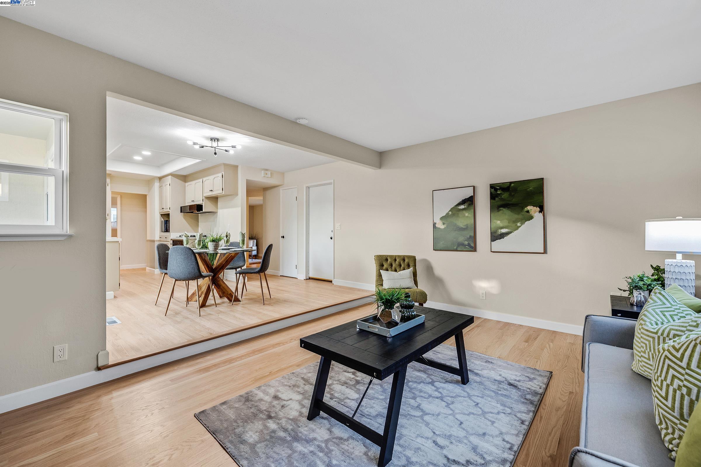 Detail Gallery Image 12 of 45 For 35629 Dee Pl, Fremont,  CA 94536 - 3 Beds | 2 Baths