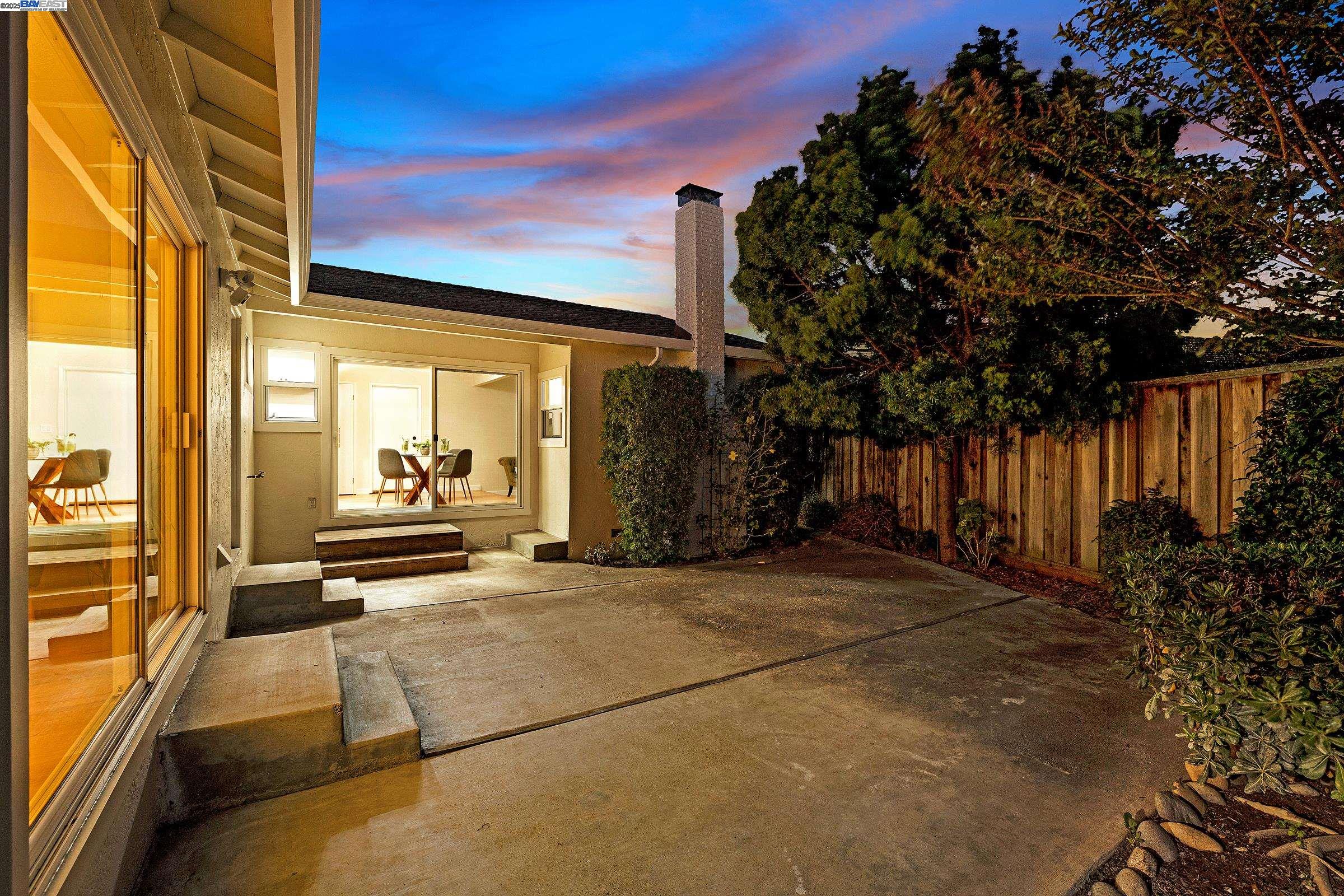 Detail Gallery Image 37 of 45 For 35629 Dee Pl, Fremont,  CA 94536 - 3 Beds | 2 Baths