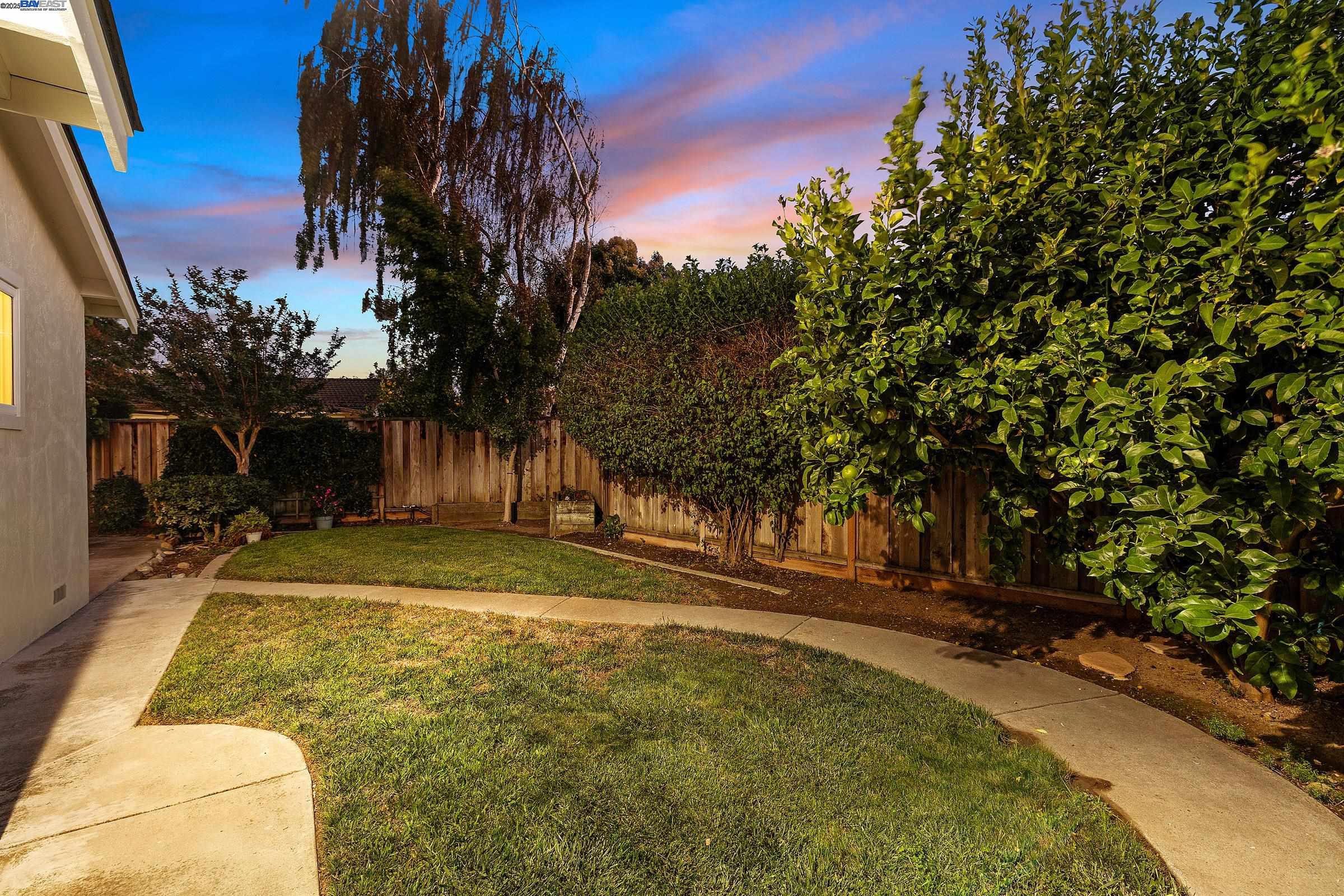 Detail Gallery Image 42 of 45 For 35629 Dee Pl, Fremont,  CA 94536 - 3 Beds | 2 Baths