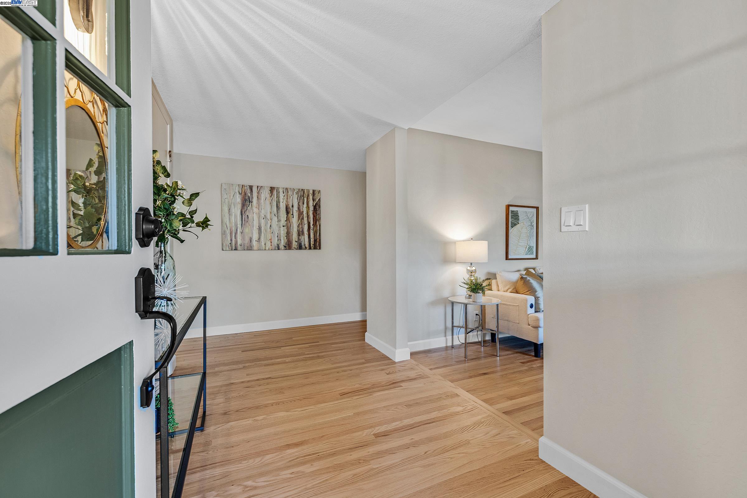 Detail Gallery Image 7 of 45 For 35629 Dee Pl, Fremont,  CA 94536 - 3 Beds | 2 Baths