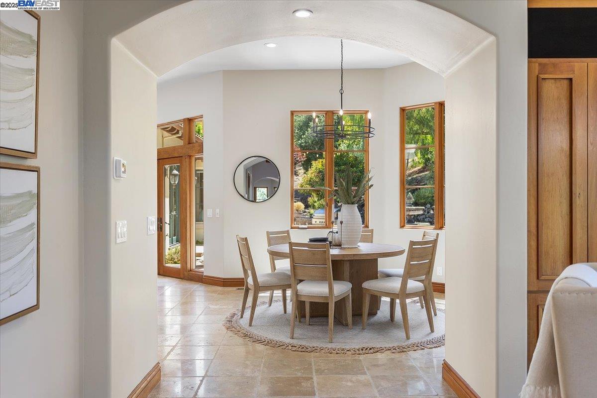 Detail Gallery Image 18 of 60 For 859 El Pintado Rd, Danville,  CA 94526 - 4 Beds | 4 Baths