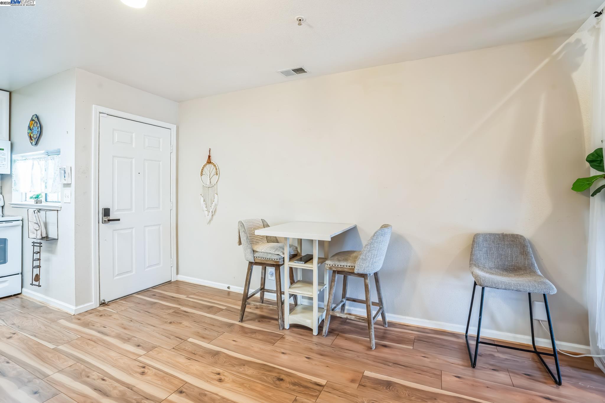 Photo #6: 41107787 Listing 