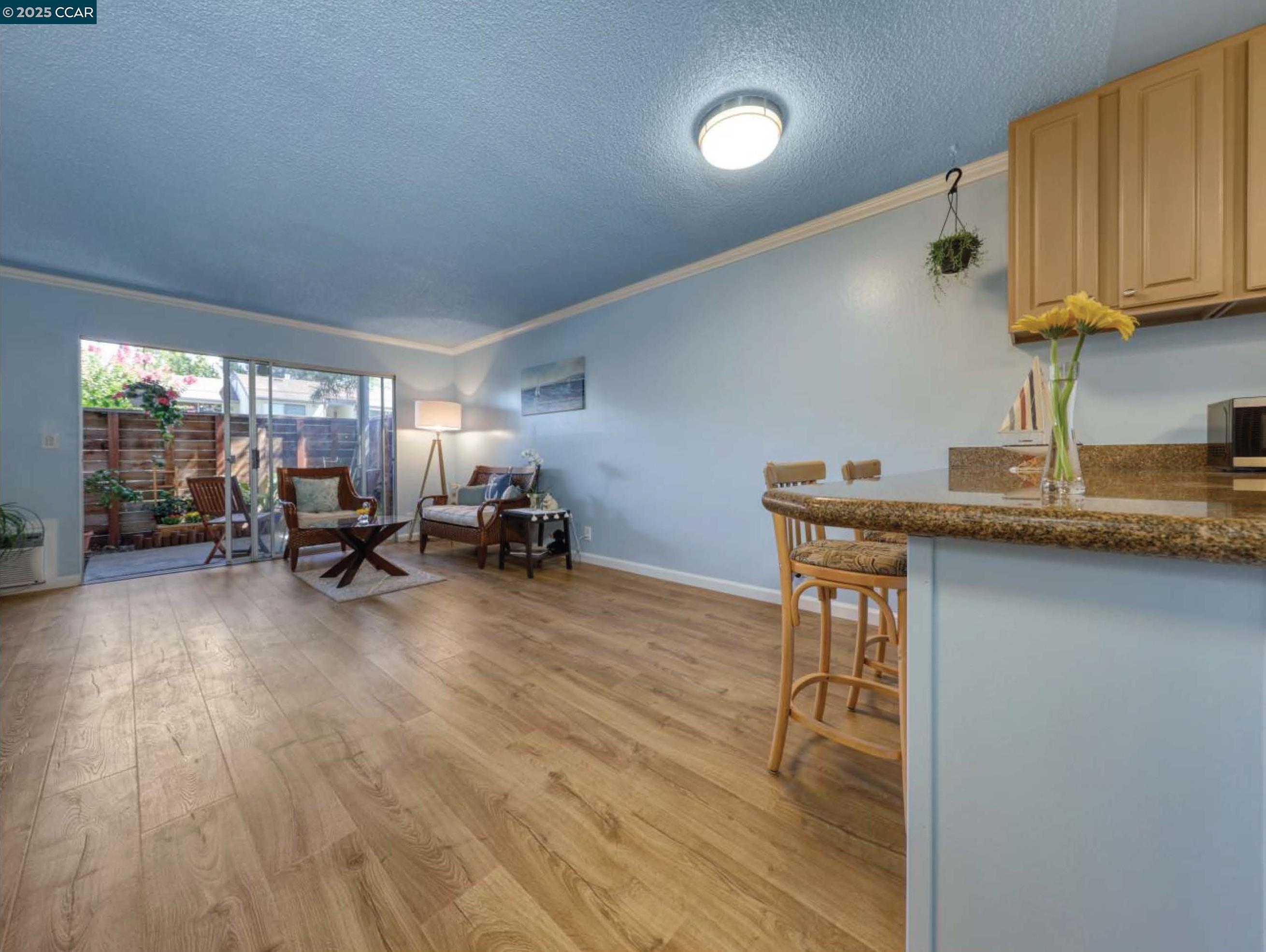 Photo #3: 41107790 Listing 