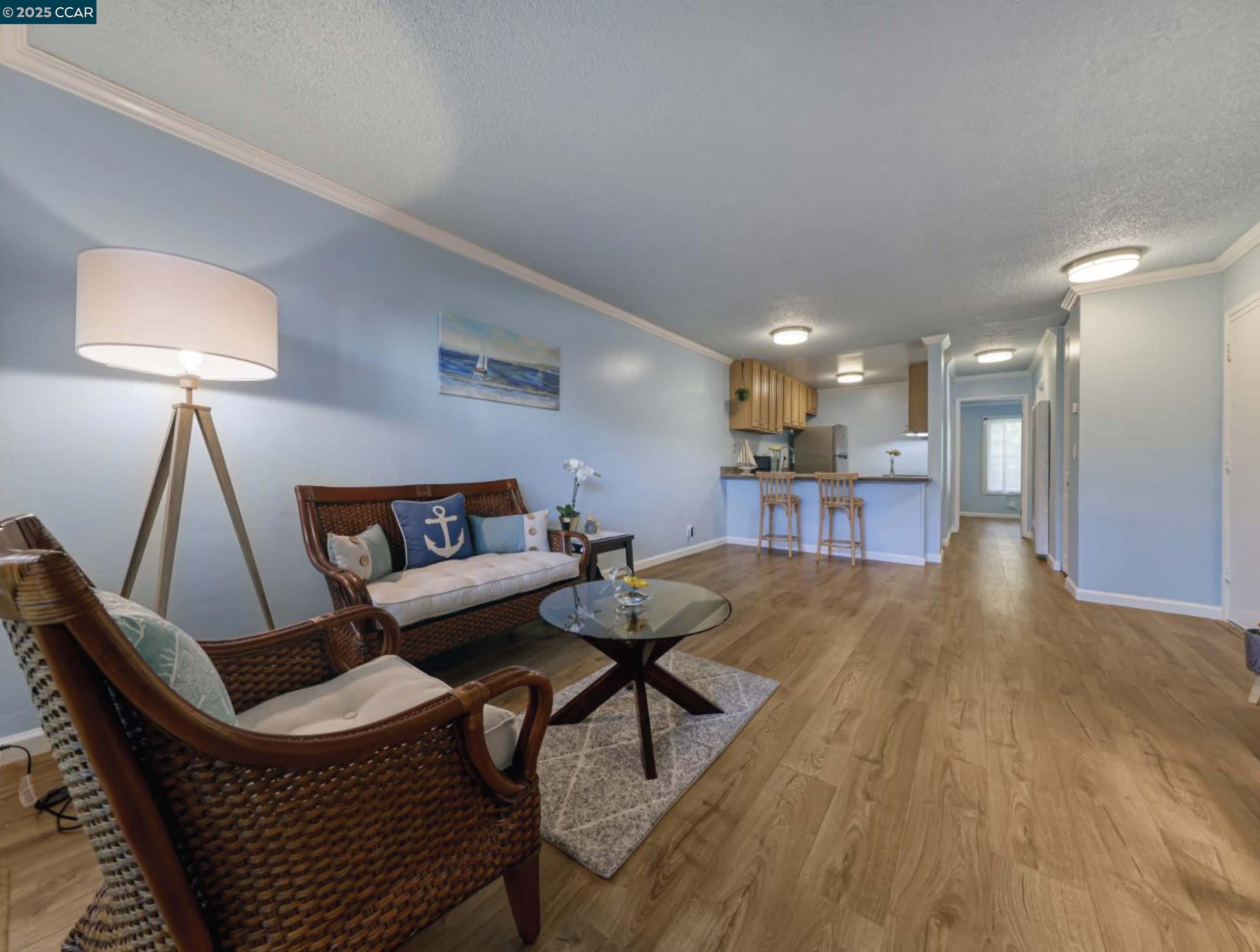 Photo #5: 41107790 Listing 