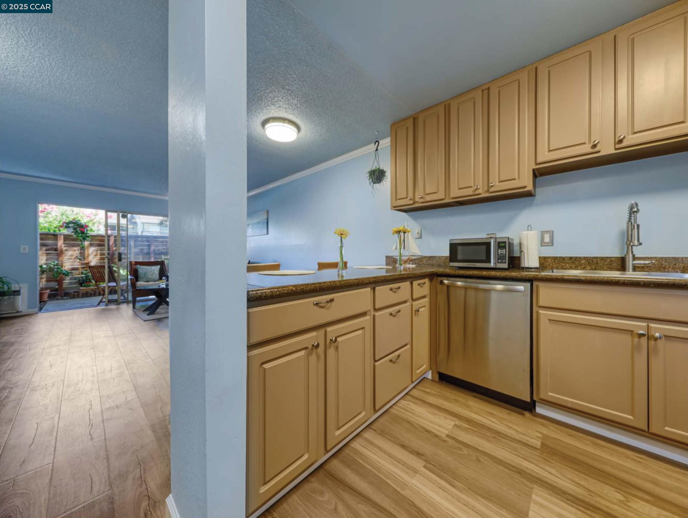 Photo #7: 41107790 Listing: Photo #7