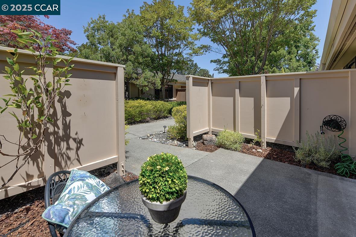 Photo #4: 41107791 Listing 
