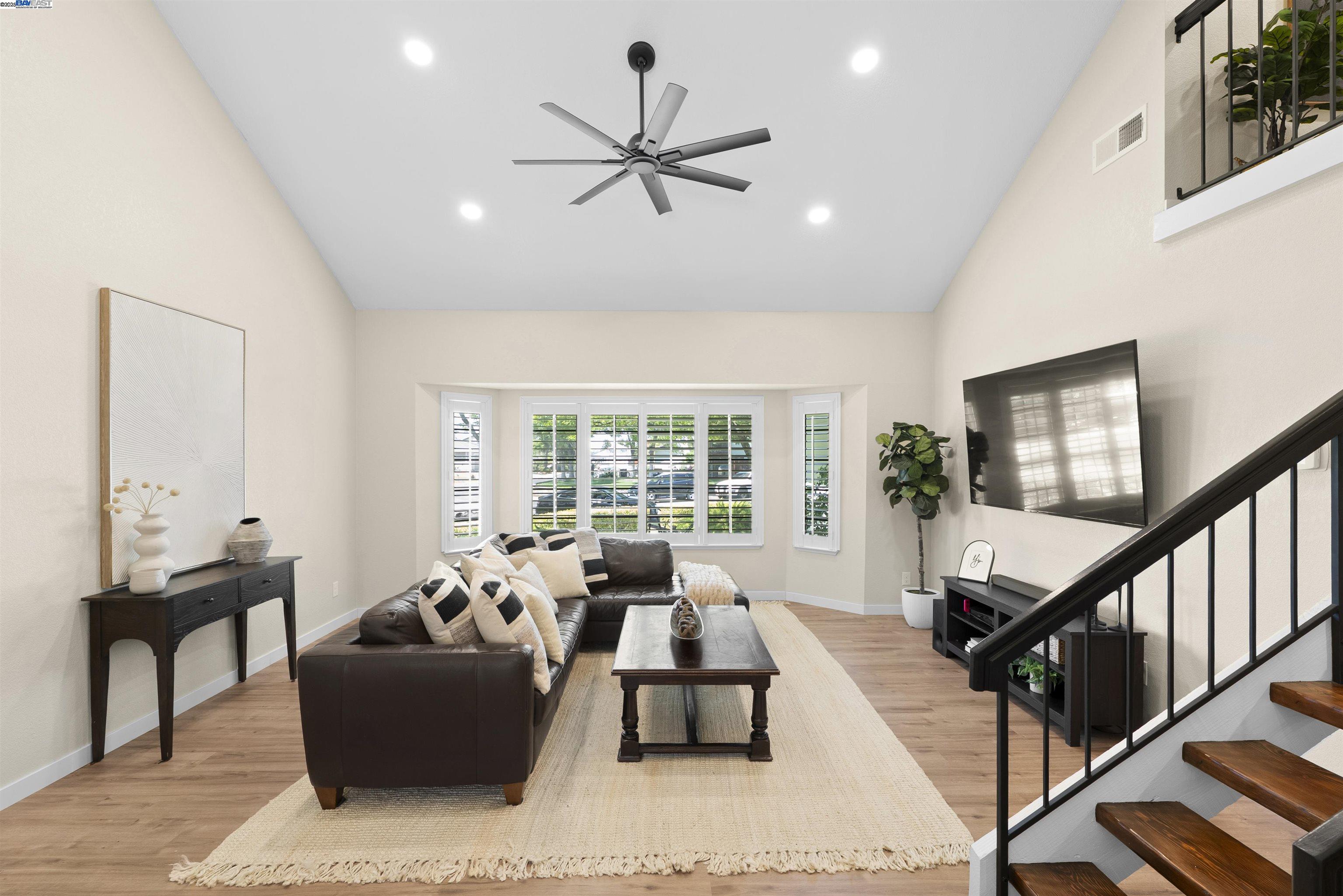 Detail Gallery Image 6 of 43 For 721 Woodmeadow Pl, Oakley,  CA 94561 - 4 Beds | 3 Baths