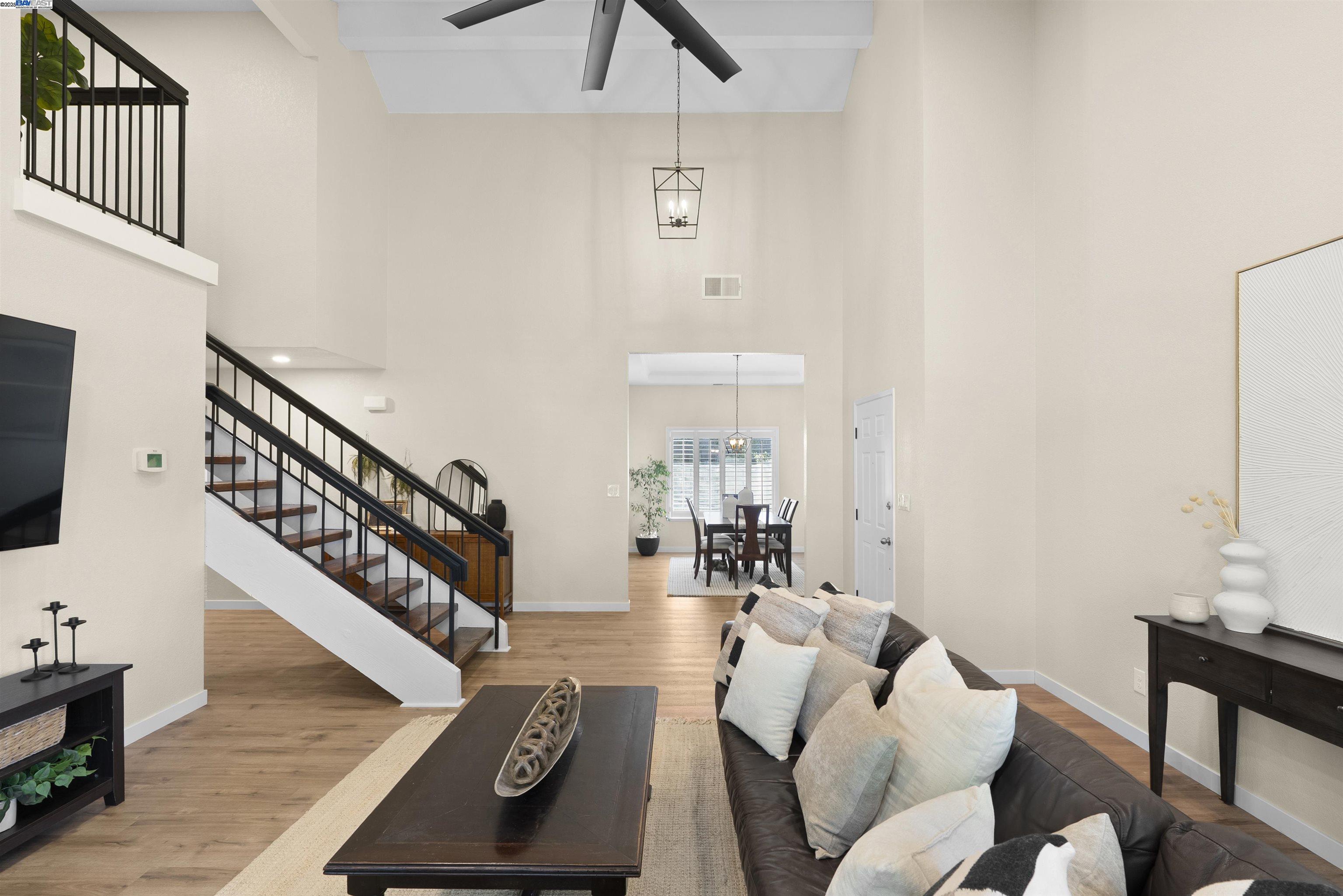 Detail Gallery Image 7 of 43 For 721 Woodmeadow Pl, Oakley,  CA 94561 - 4 Beds | 3 Baths