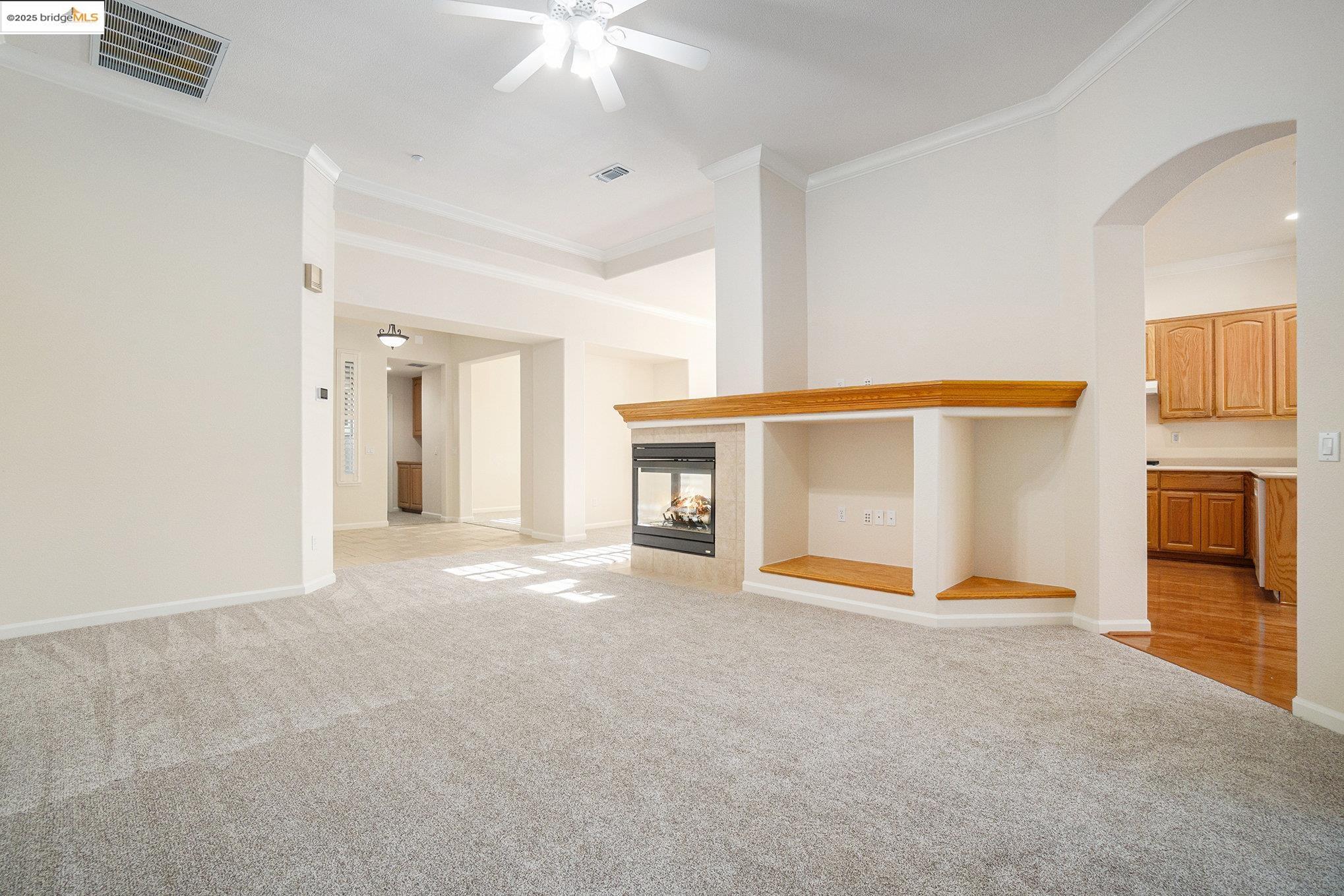 Detail Gallery Image 2 of 33 For 1007 Centennial Dr, Brentwood,  CA 94513 - 2 Beds | 2/1 Baths