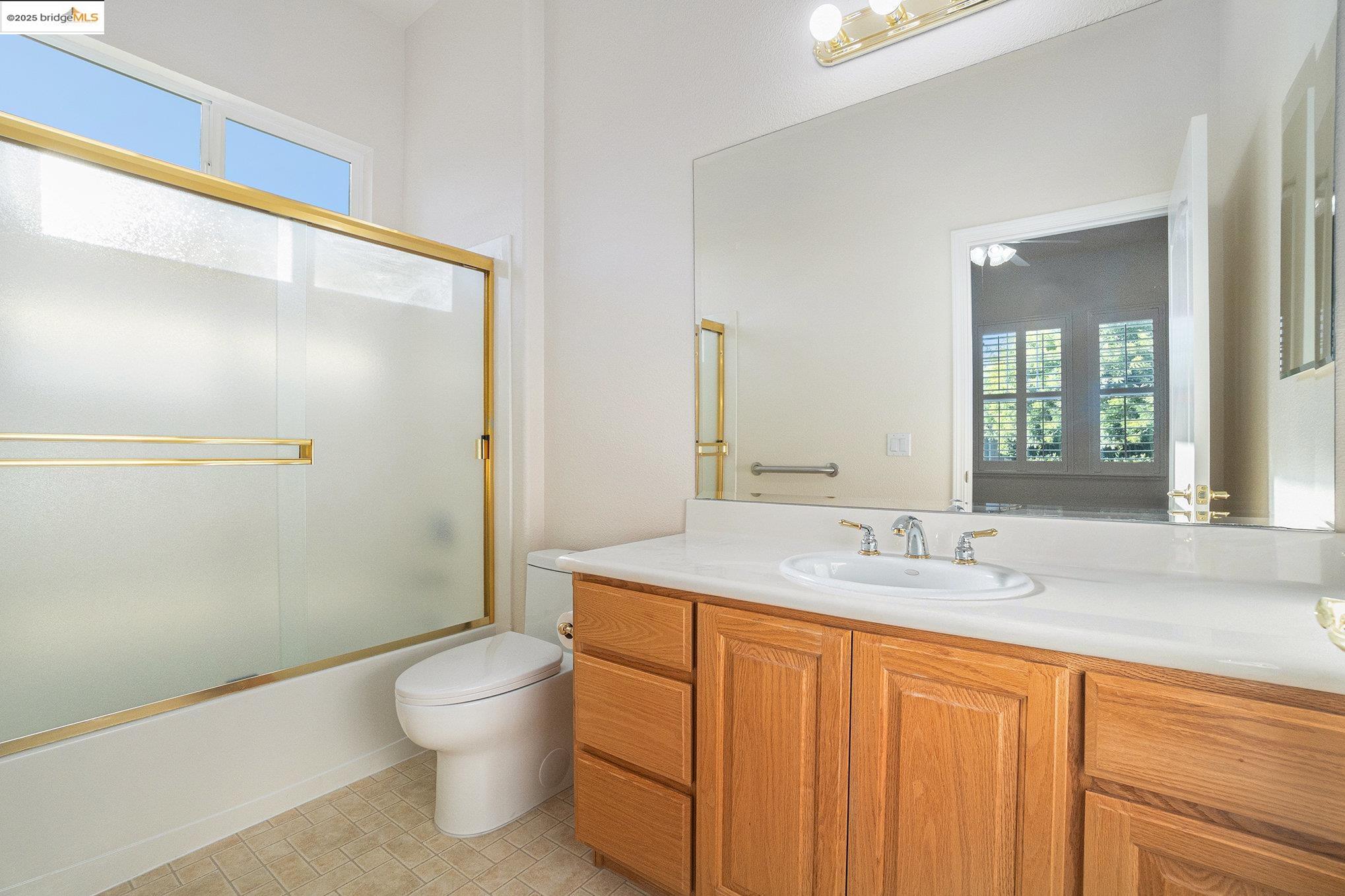 Detail Gallery Image 18 of 33 For 1007 Centennial Dr, Brentwood,  CA 94513 - 2 Beds | 2/1 Baths