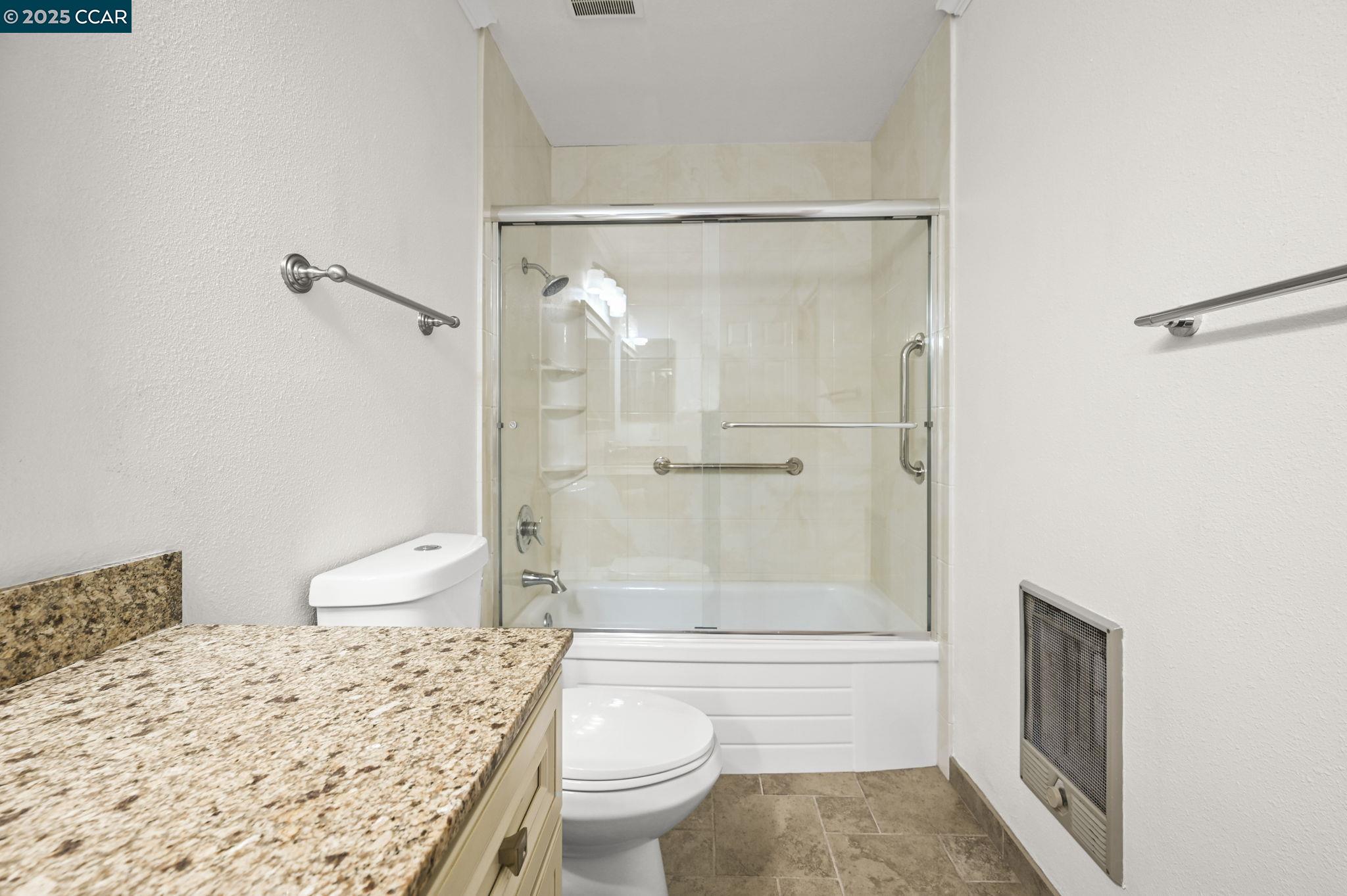 Photo #17: 41107795 Listing: Photo #17