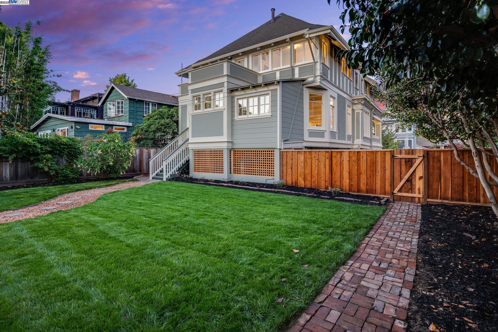 Detail Gallery Image 38 of 60 For 1247 Sherman St, Alameda,  CA 94501 - 6 Beds | 3/1 Baths