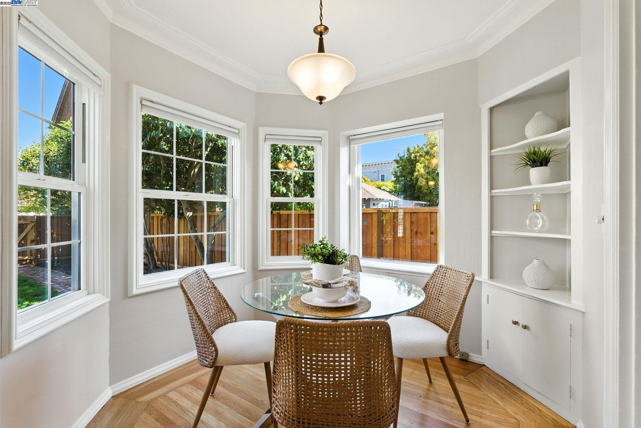 Detail Gallery Image 43 of 60 For 1247 Sherman St, Alameda,  CA 94501 - 6 Beds | 3/1 Baths