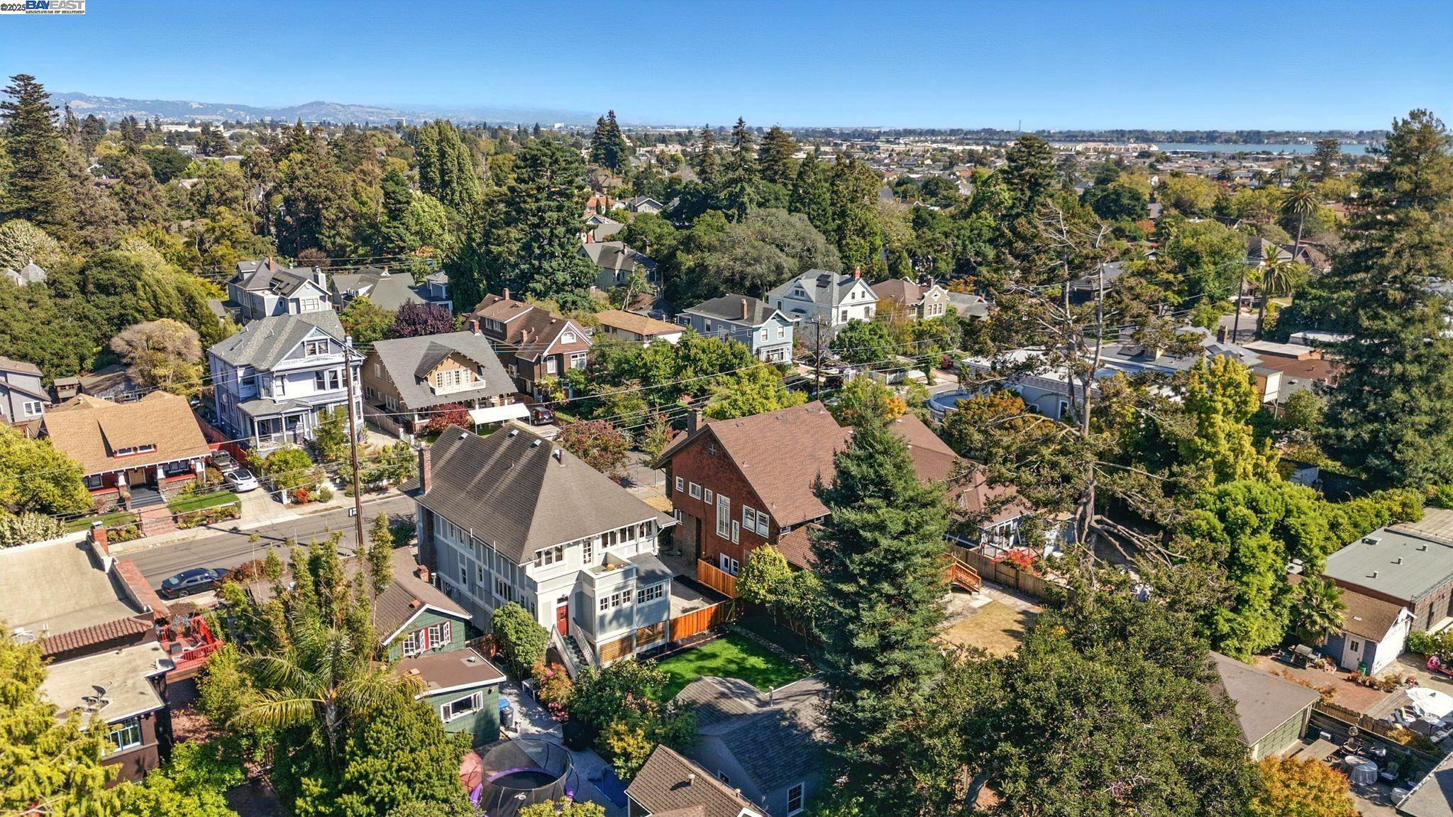 Detail Gallery Image 58 of 60 For 1247 Sherman St, Alameda,  CA 94501 - 6 Beds | 3/1 Baths