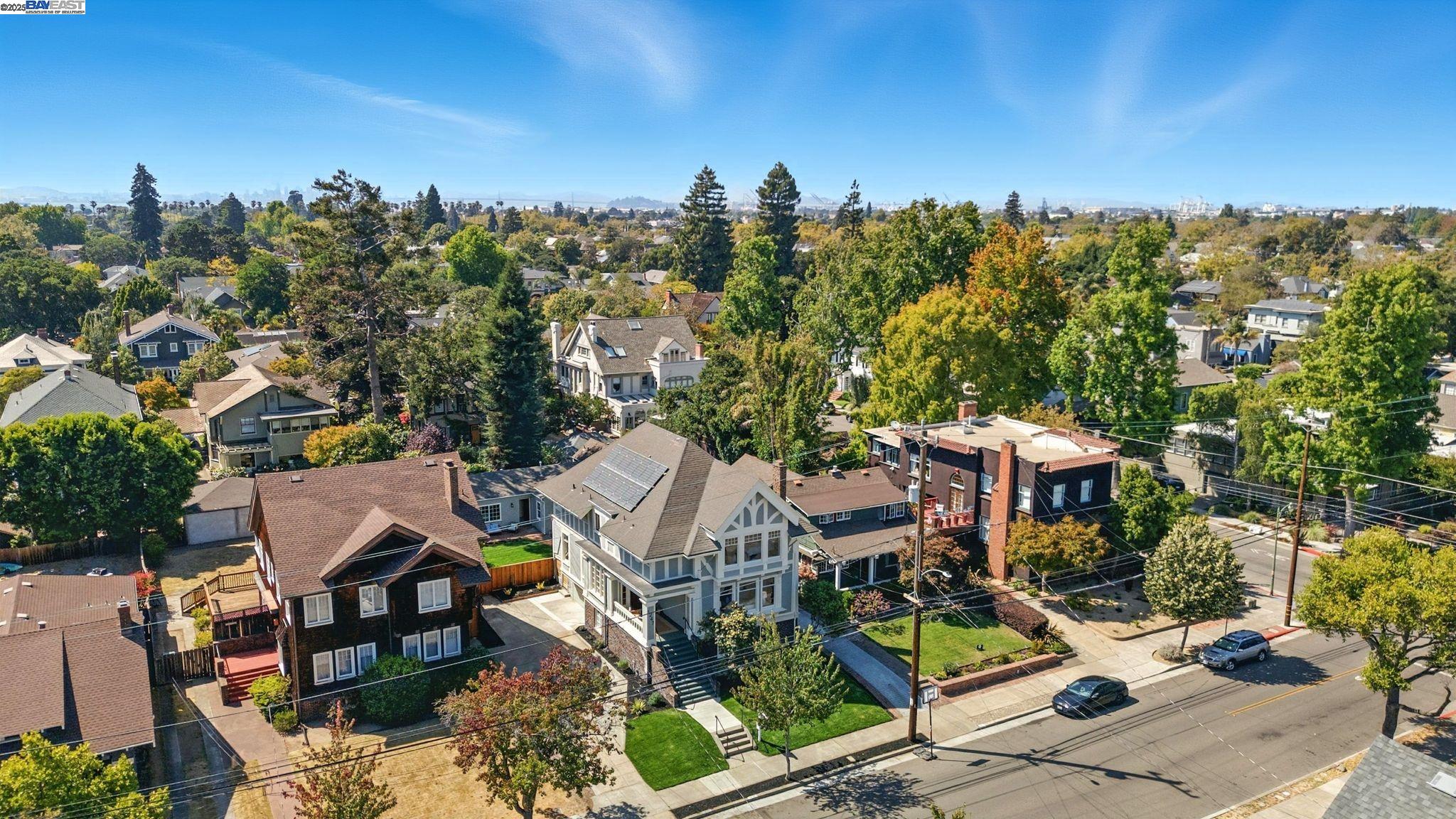 Detail Gallery Image 59 of 60 For 1247 Sherman St, Alameda,  CA 94501 - 6 Beds | 3/1 Baths