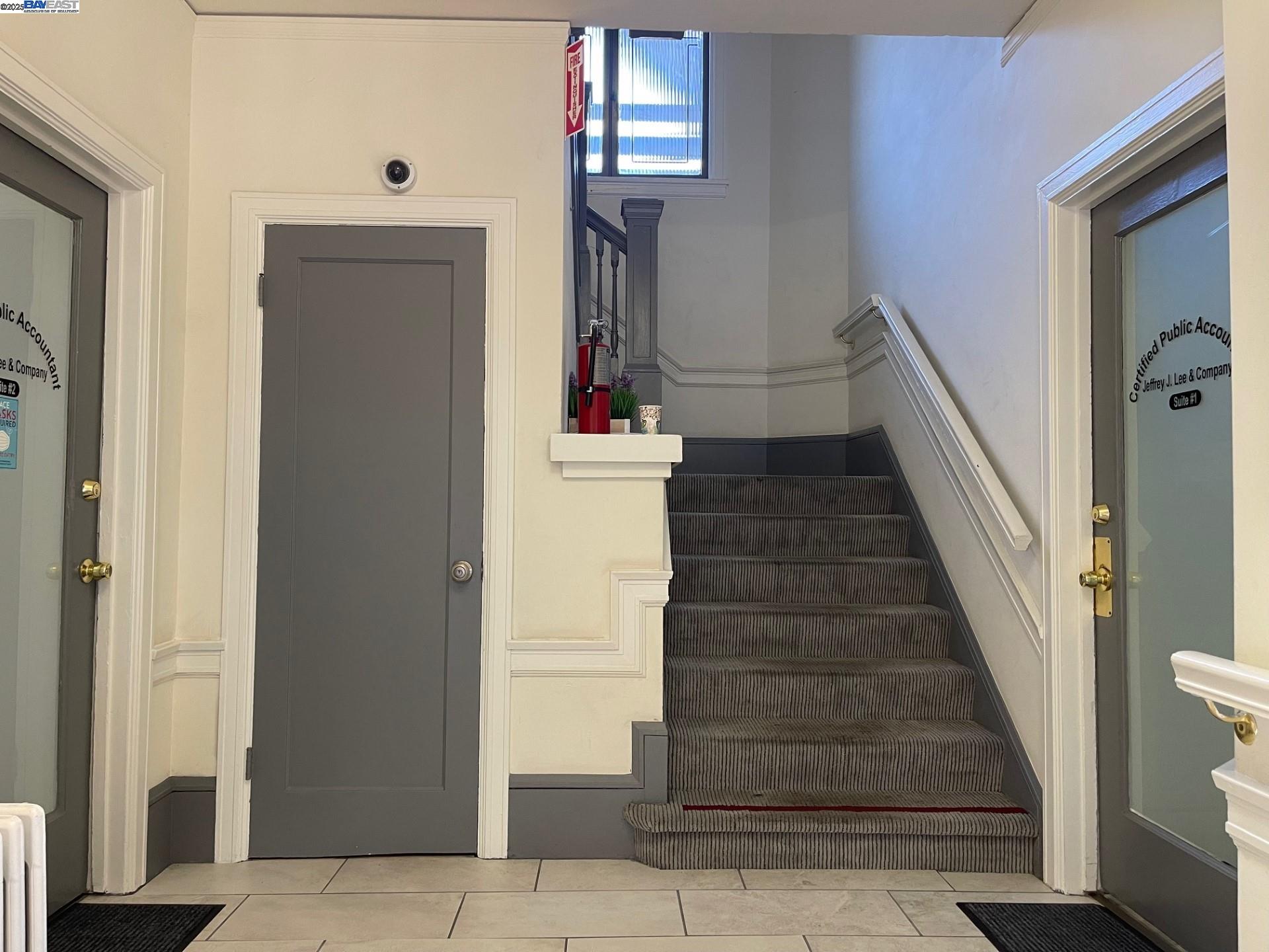 Detail Gallery Image 18 of 20 For 370 Grand Ave #5,  Oakland,  CA 94610 - 2 Beds | 2 Baths