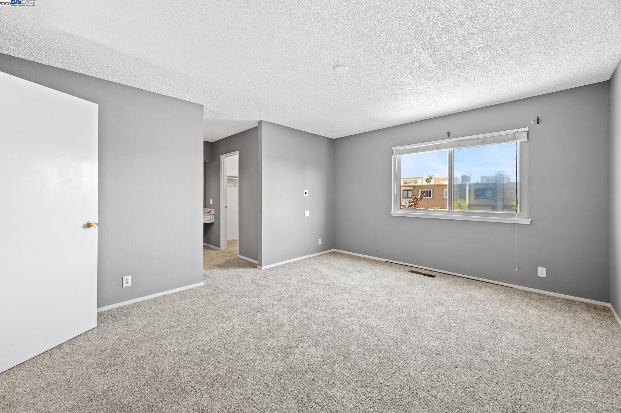 Detail Gallery Image 18 of 32 For 3315 Willis Lane, Alameda,  CA 94502 - 3 Beds | 2/1 Baths