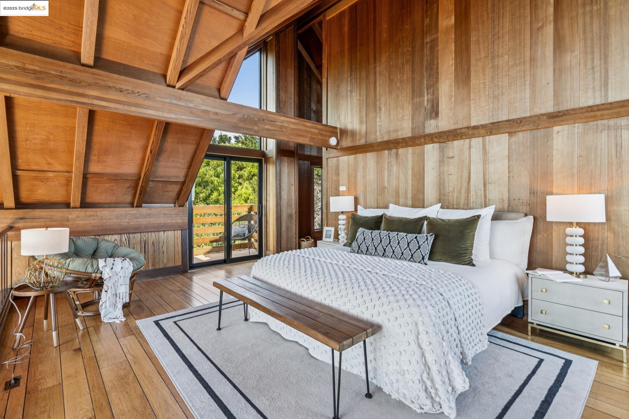 Detail Gallery Image 24 of 54 For 690 Panoramic Way, Berkeley,  CA 94704-2537 - 3 Beds | 3 Baths