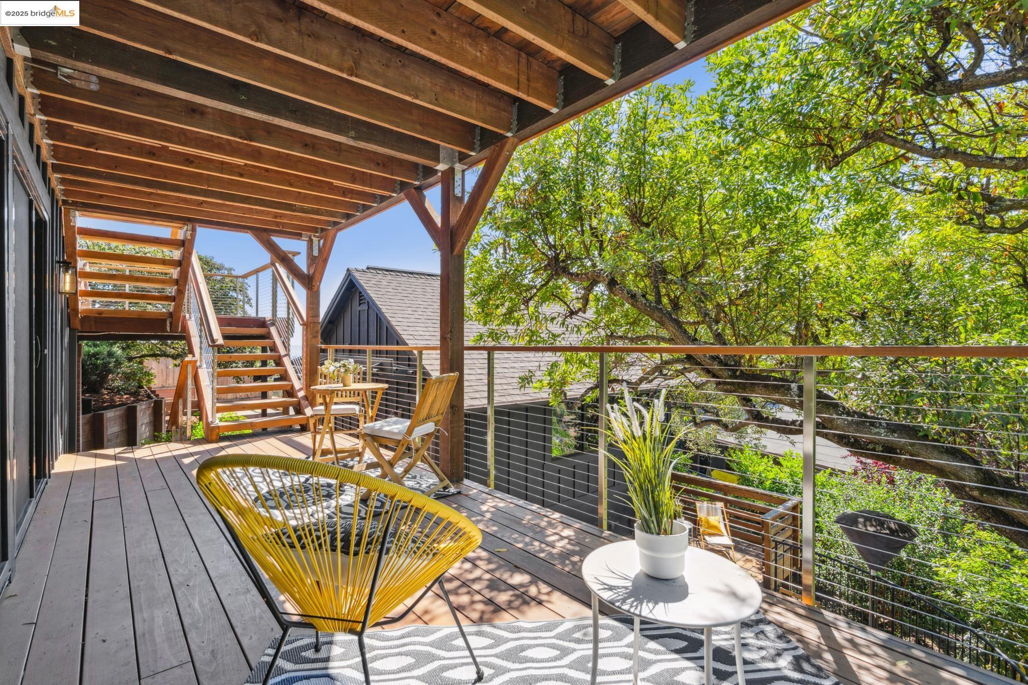 Detail Gallery Image 41 of 54 For 690 Panoramic Way, Berkeley,  CA 94704-2537 - 3 Beds | 3 Baths