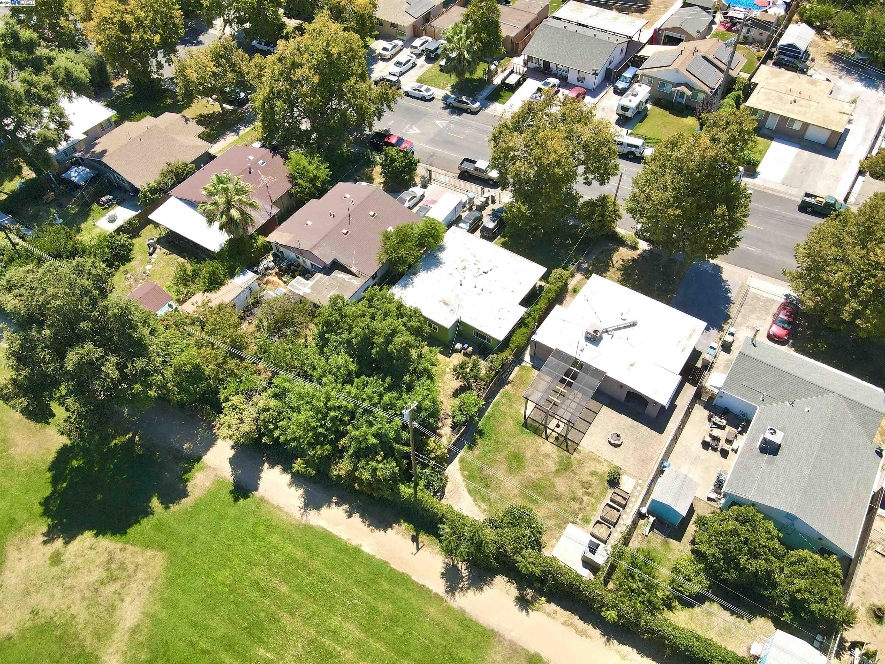 Detail Gallery Image 8 of 12 For 2012 Michigan Blvd, West Sacramento,  CA 95691 - 2 Beds | 1 Baths