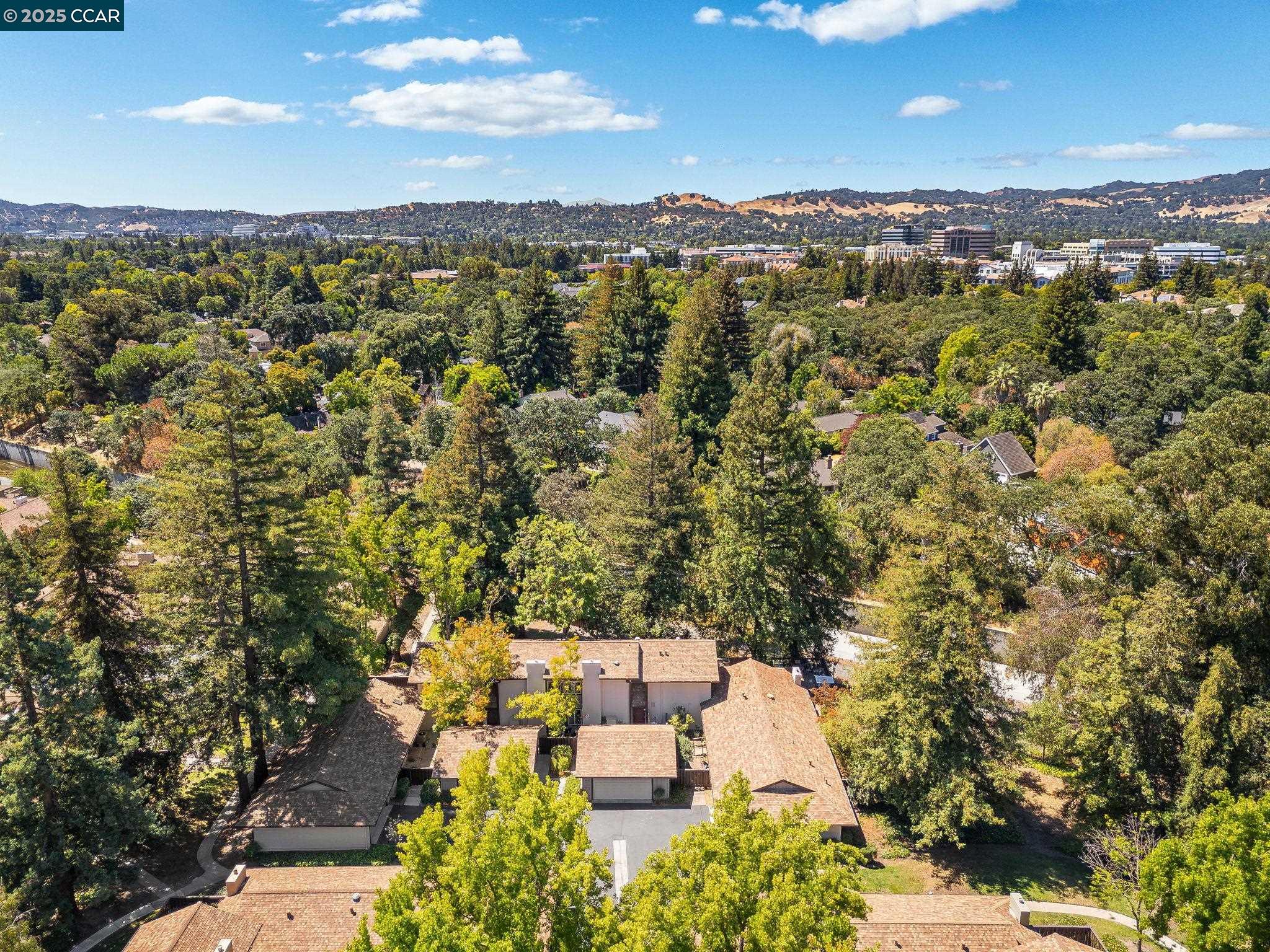Detail Gallery Image 33 of 41 For 1905 Countrywood, Walnut Creek,  CA 94598 - 2 Beds | 1/1 Baths