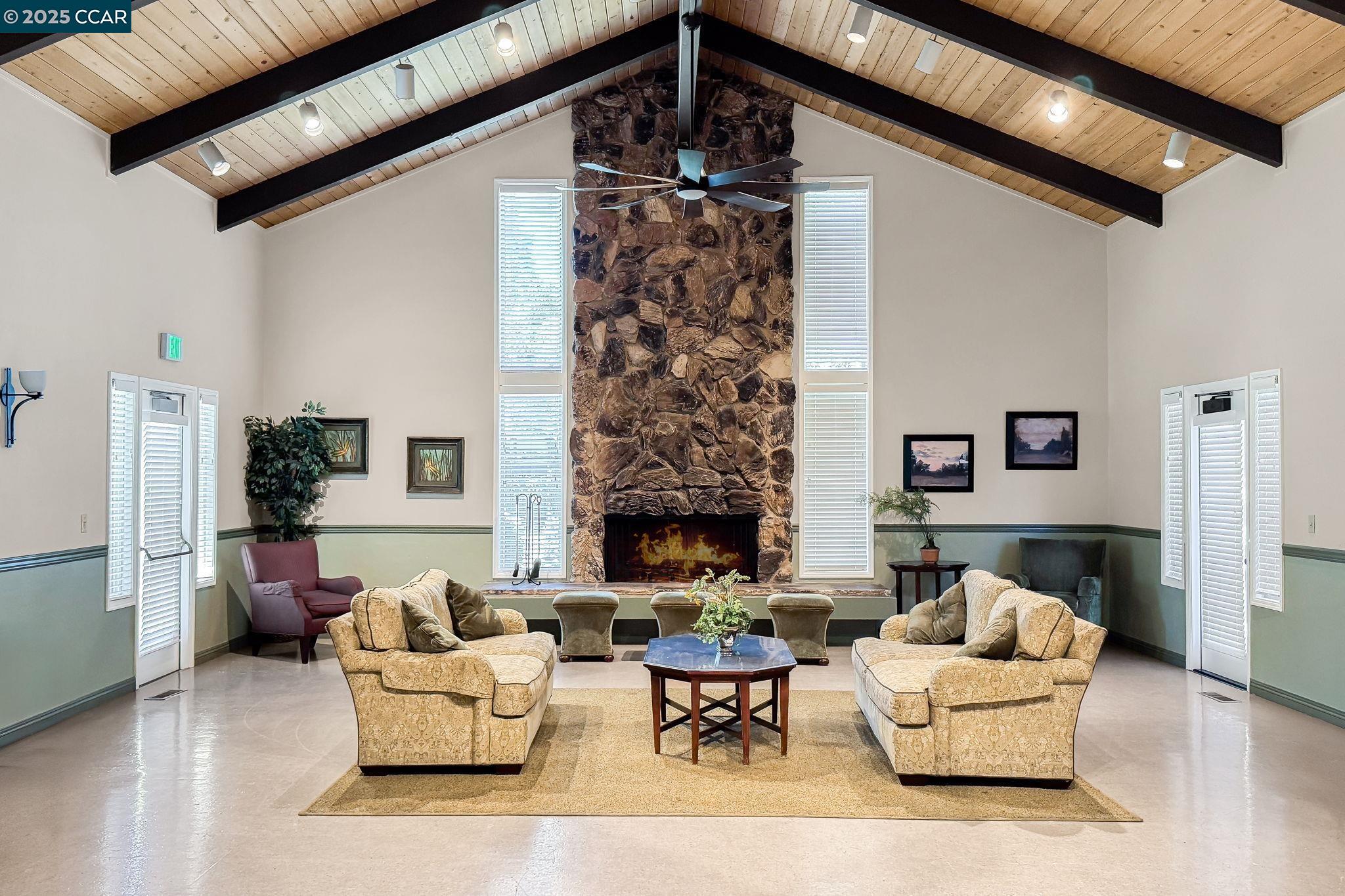 Detail Gallery Image 40 of 41 For 1905 Countrywood, Walnut Creek,  CA 94598 - 2 Beds | 1/1 Baths