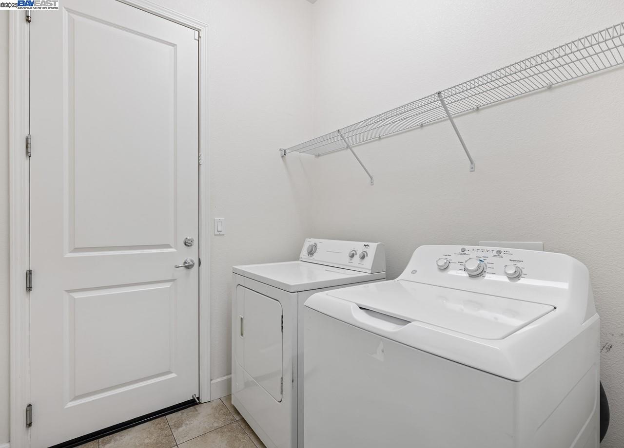 Detail Gallery Image 17 of 20 For 2453 Forino Dr, Dublin,  CA 94568 - 3 Beds | 2 Baths