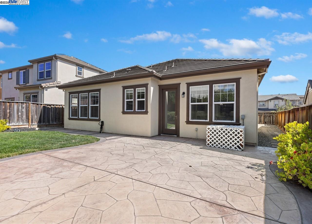 Detail Gallery Image 20 of 20 For 2453 Forino Dr, Dublin,  CA 94568 - 3 Beds | 2 Baths