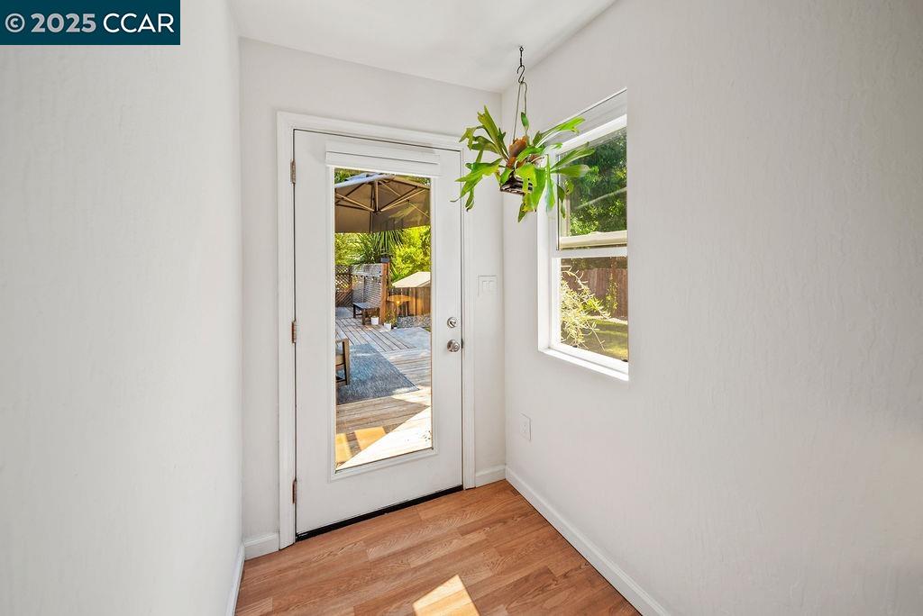Detail Gallery Image 30 of 41 For 311 Jordan Ct, Martinez,  CA 94553 - 3 Beds | 2 Baths