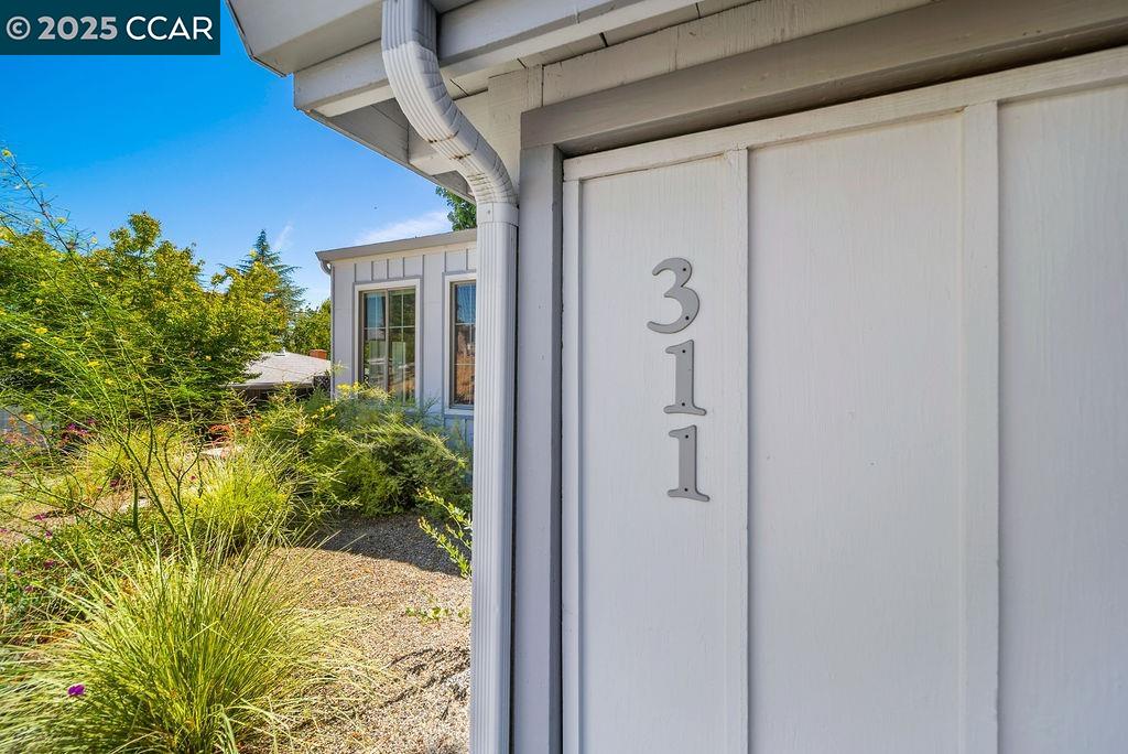 Detail Gallery Image 41 of 41 For 311 Jordan Ct, Martinez,  CA 94553 - 3 Beds | 2 Baths