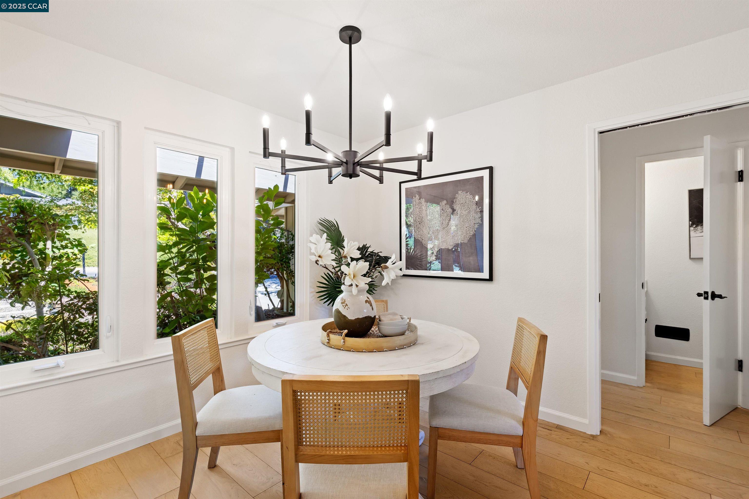 Detail Gallery Image 27 of 55 For 11 Breck Ct, Moraga,  CA 94556 - 4 Beds | 2/1 Baths