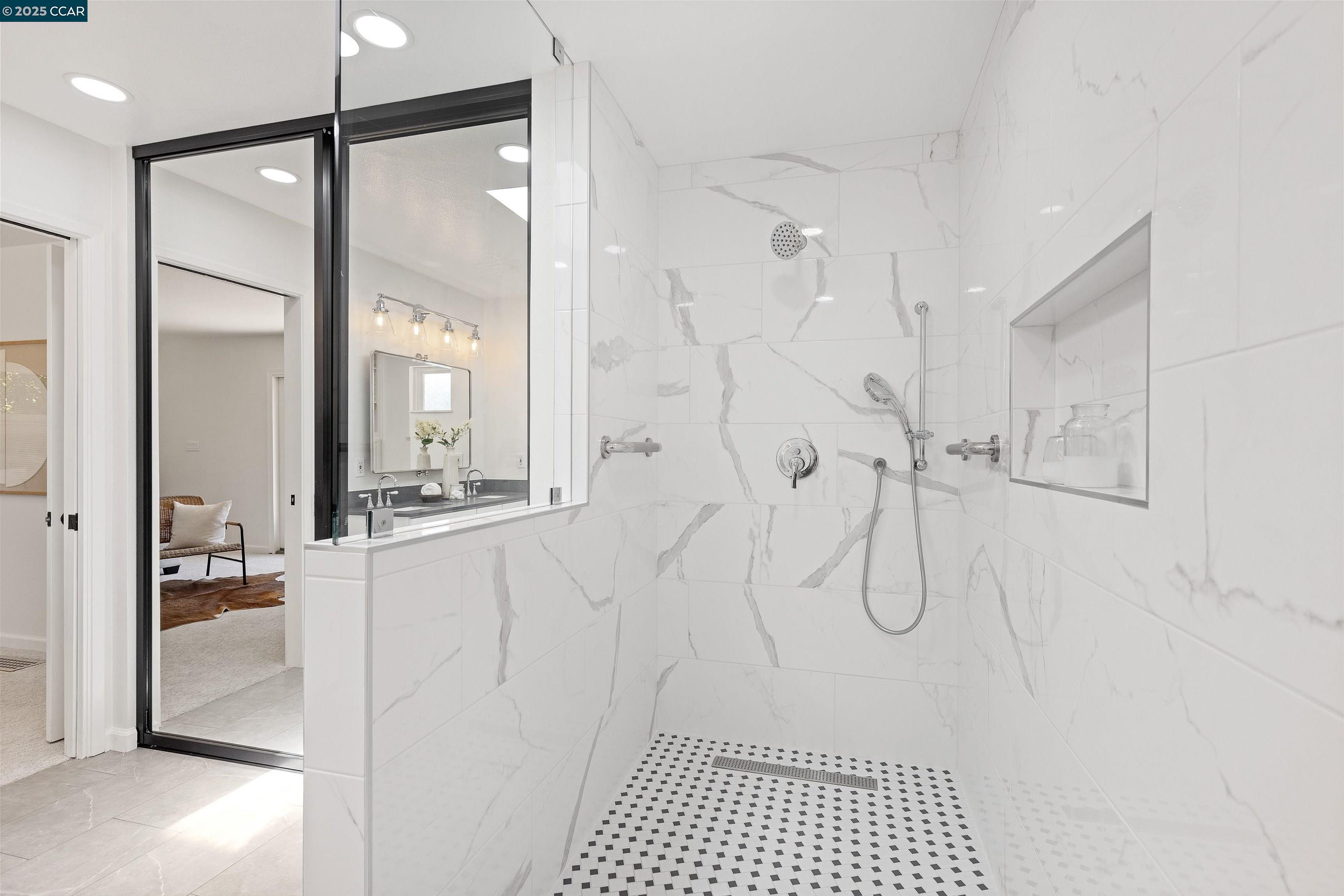 Detail Gallery Image 39 of 55 For 11 Breck Ct, Moraga,  CA 94556 - 4 Beds | 2/1 Baths