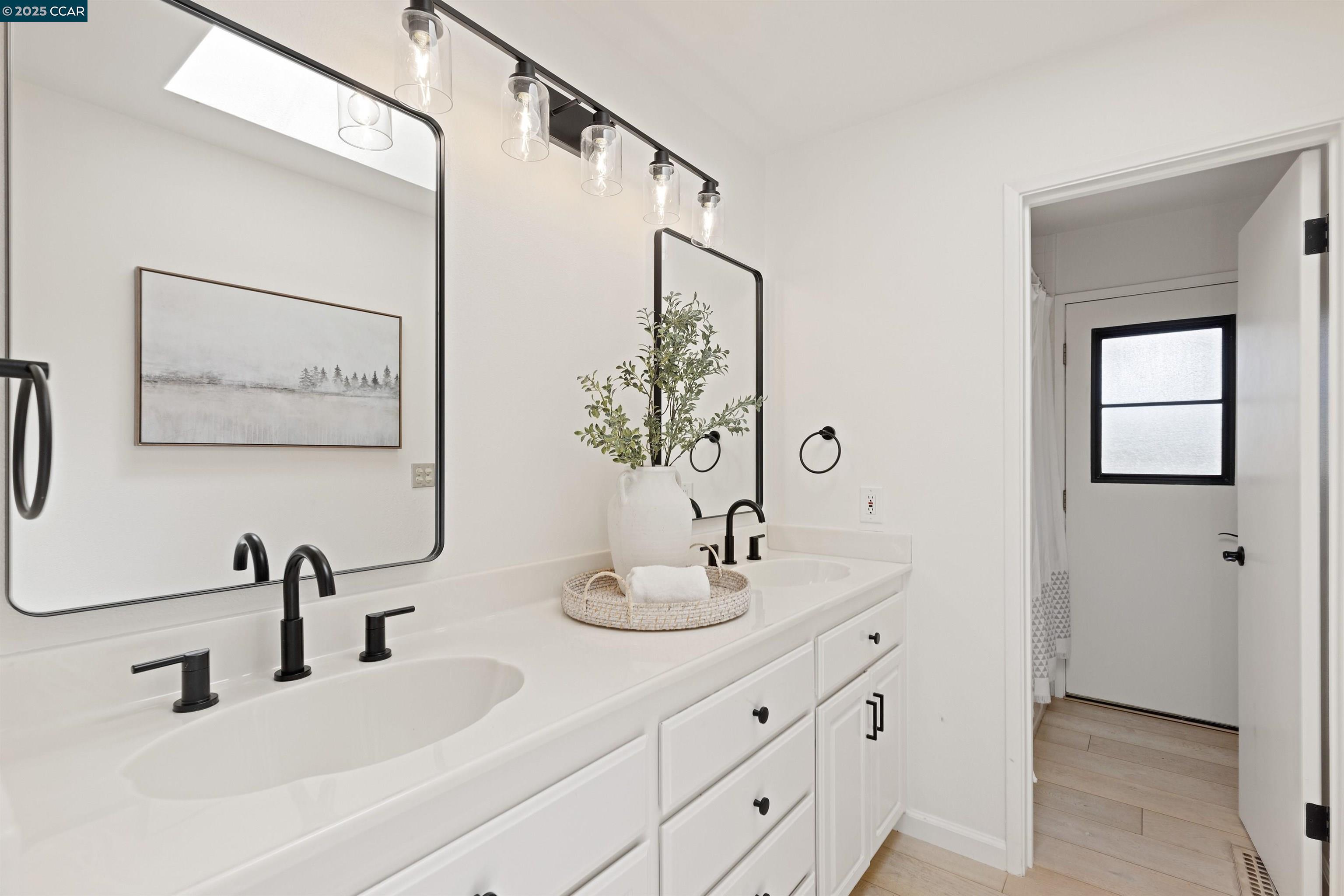 Detail Gallery Image 45 of 55 For 11 Breck Ct, Moraga,  CA 94556 - 4 Beds | 2/1 Baths