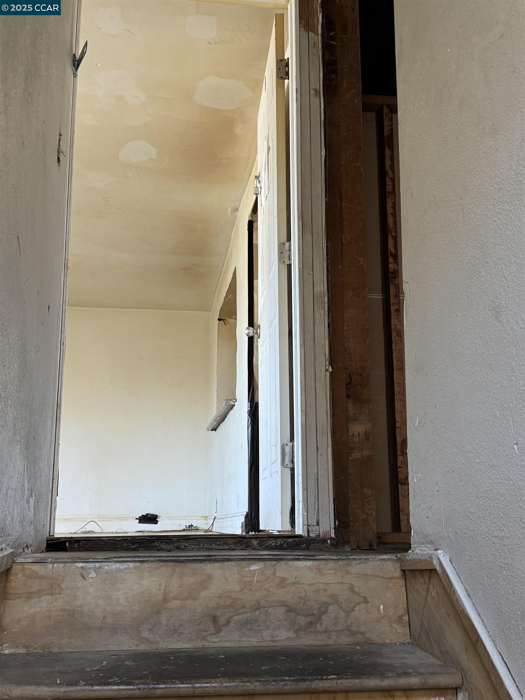 Detail Gallery Image 22 of 42 For 1436 Peralta St, Oakland,  CA 94607 - 10 Beds | 2/1 Baths