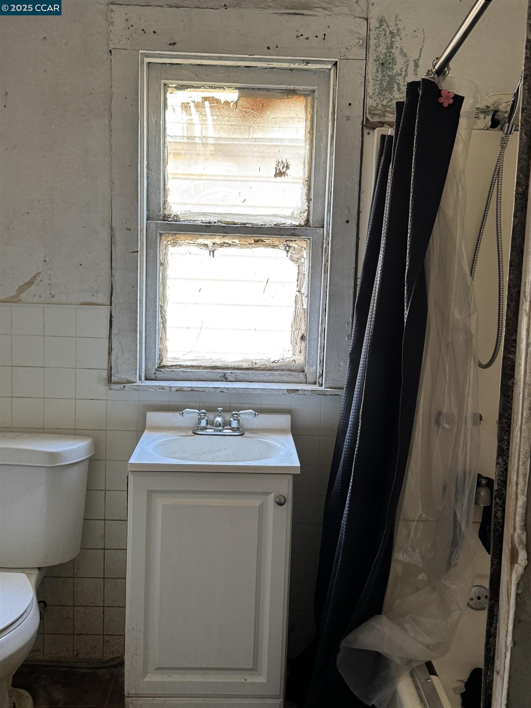 Detail Gallery Image 29 of 42 For 1436 Peralta St, Oakland,  CA 94607 - 10 Beds | 2/1 Baths