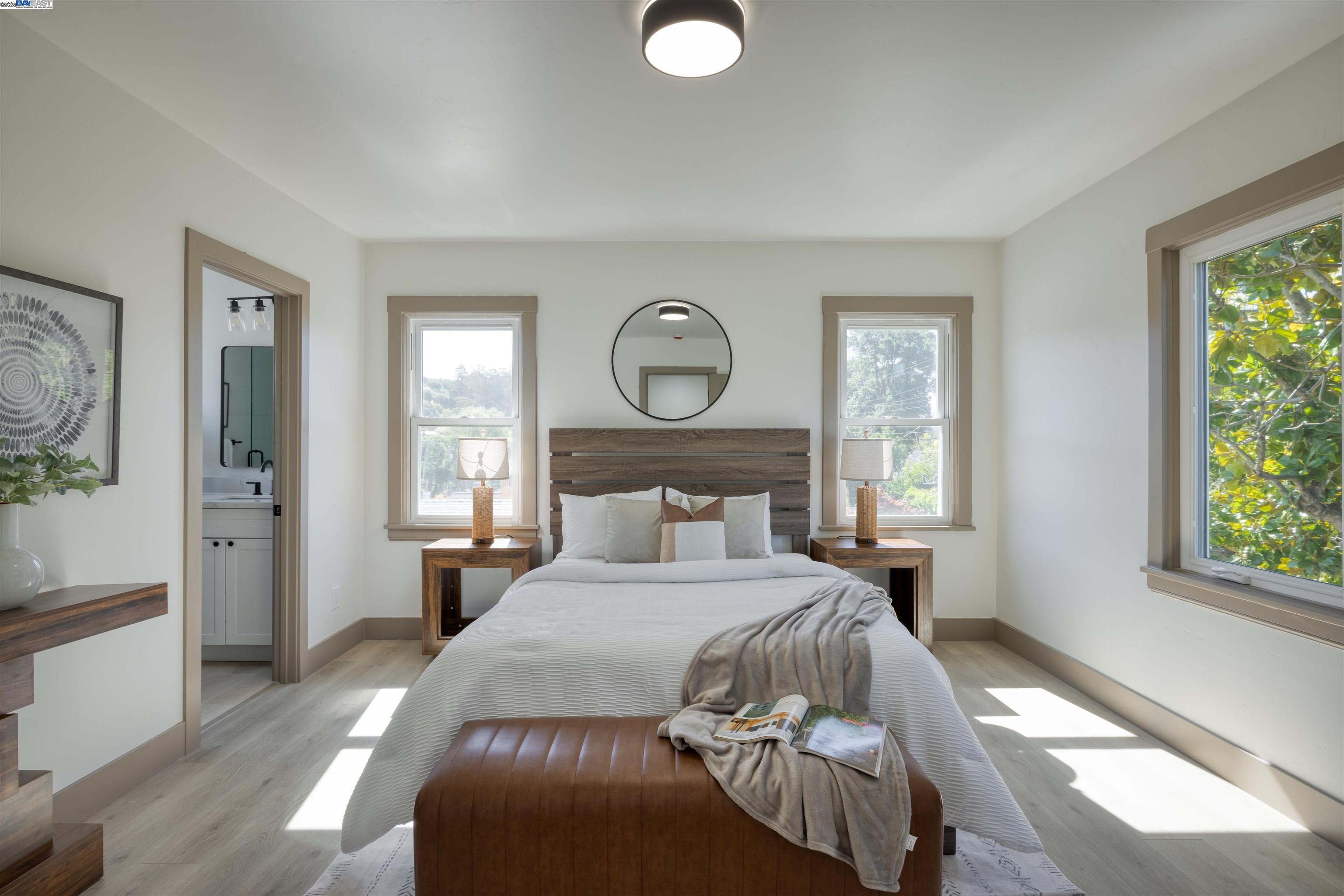 Detail Gallery Image 17 of 25 For 135 Morningside Drive, San Anselmo,  CA 94960-1508 - 3 Beds | 2/1 Baths