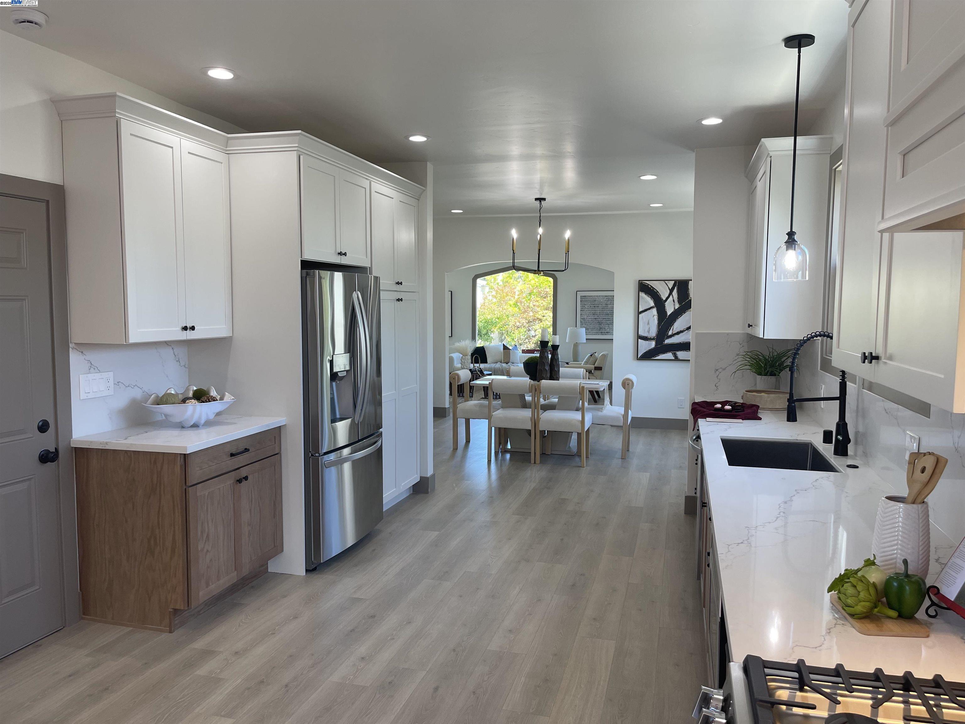 Detail Gallery Image 25 of 25 For 135 Morningside Drive, San Anselmo,  CA 94960-1508 - 3 Beds | 2/1 Baths