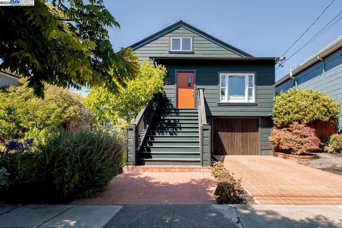 Detail Gallery Image 2 of 60 For 465 Taylor Ave, Alameda,  CA 94501 - 4 Beds | 2 Baths