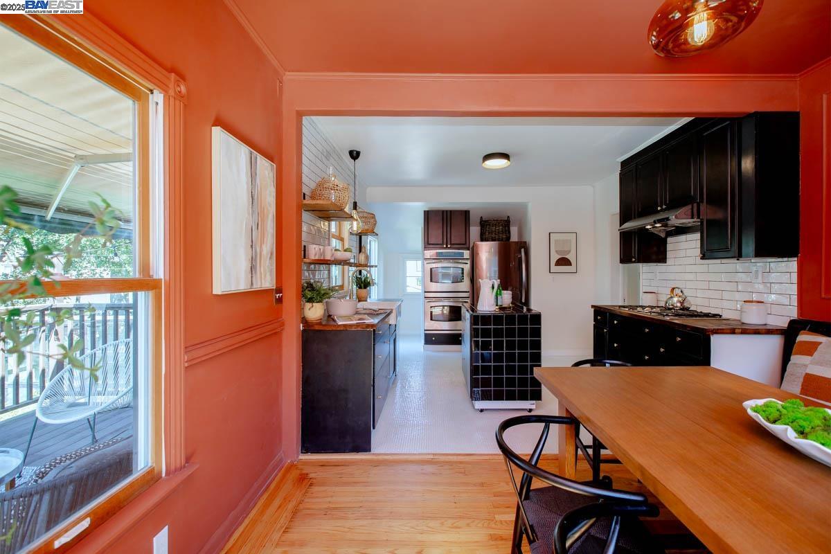 Detail Gallery Image 17 of 60 For 465 Taylor Ave, Alameda,  CA 94501 - 4 Beds | 2 Baths