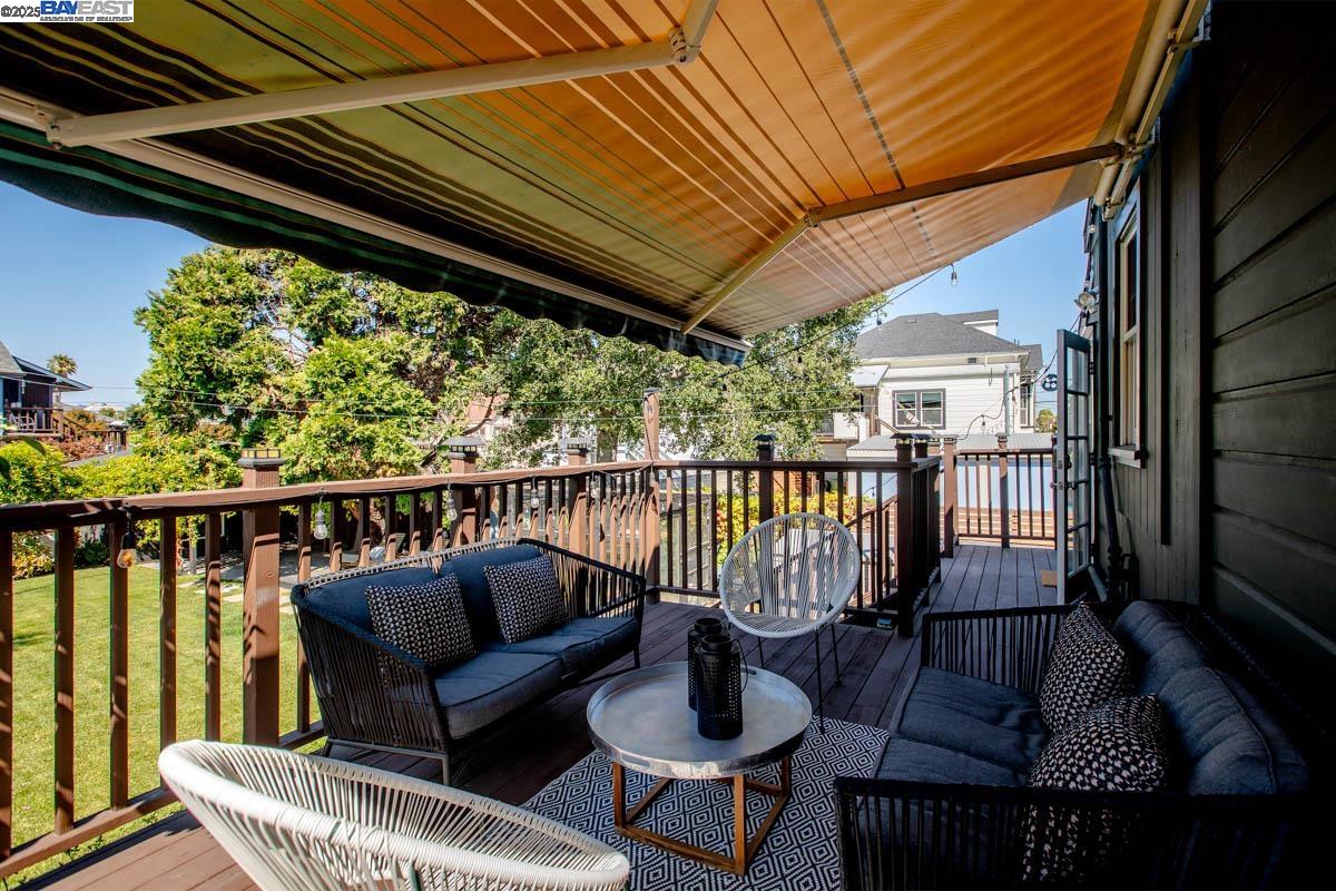 Detail Gallery Image 27 of 60 For 465 Taylor Ave, Alameda,  CA 94501 - 4 Beds | 2 Baths
