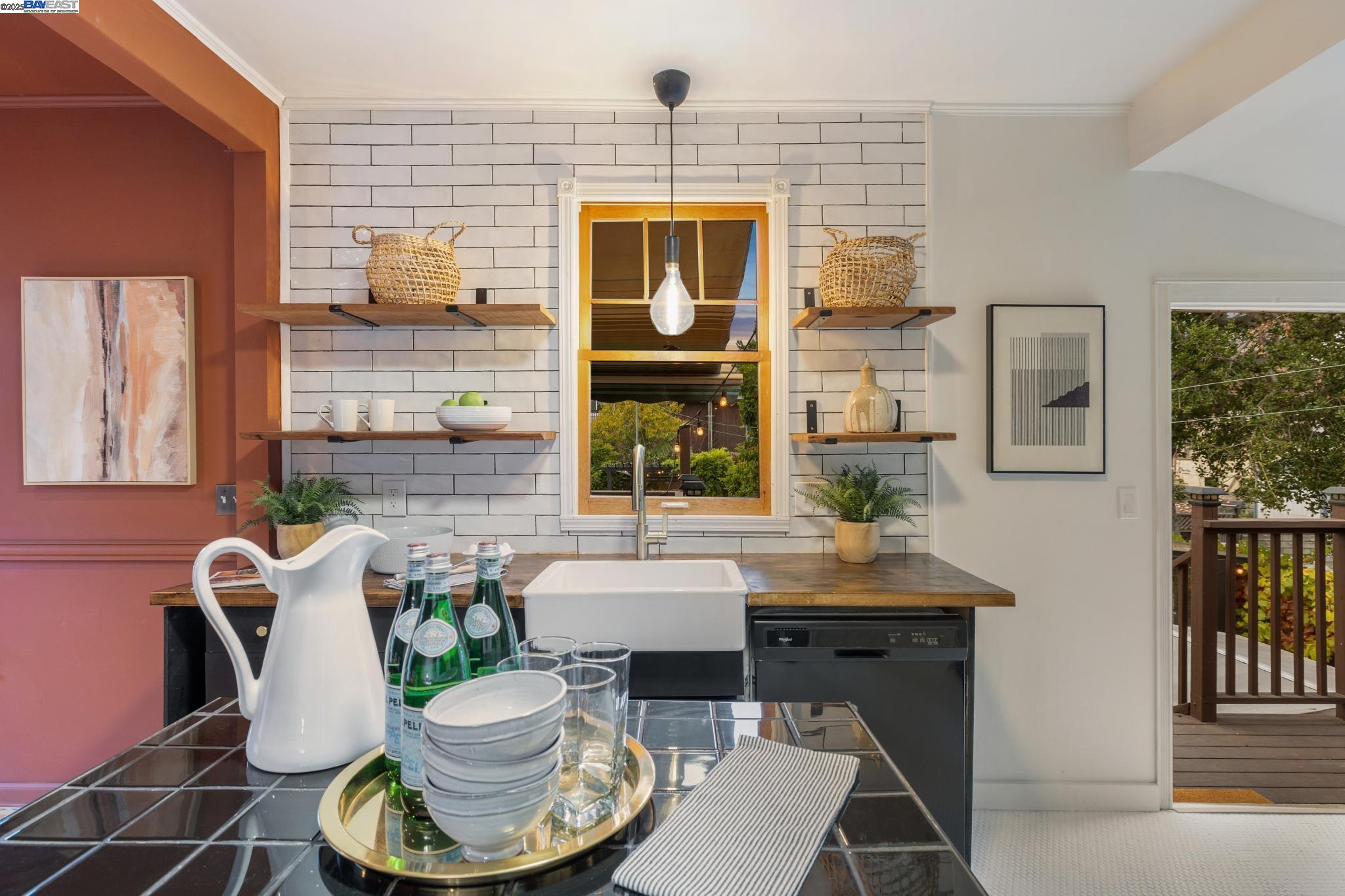 Detail Gallery Image 41 of 60 For 465 Taylor Ave, Alameda,  CA 94501 - 4 Beds | 2 Baths