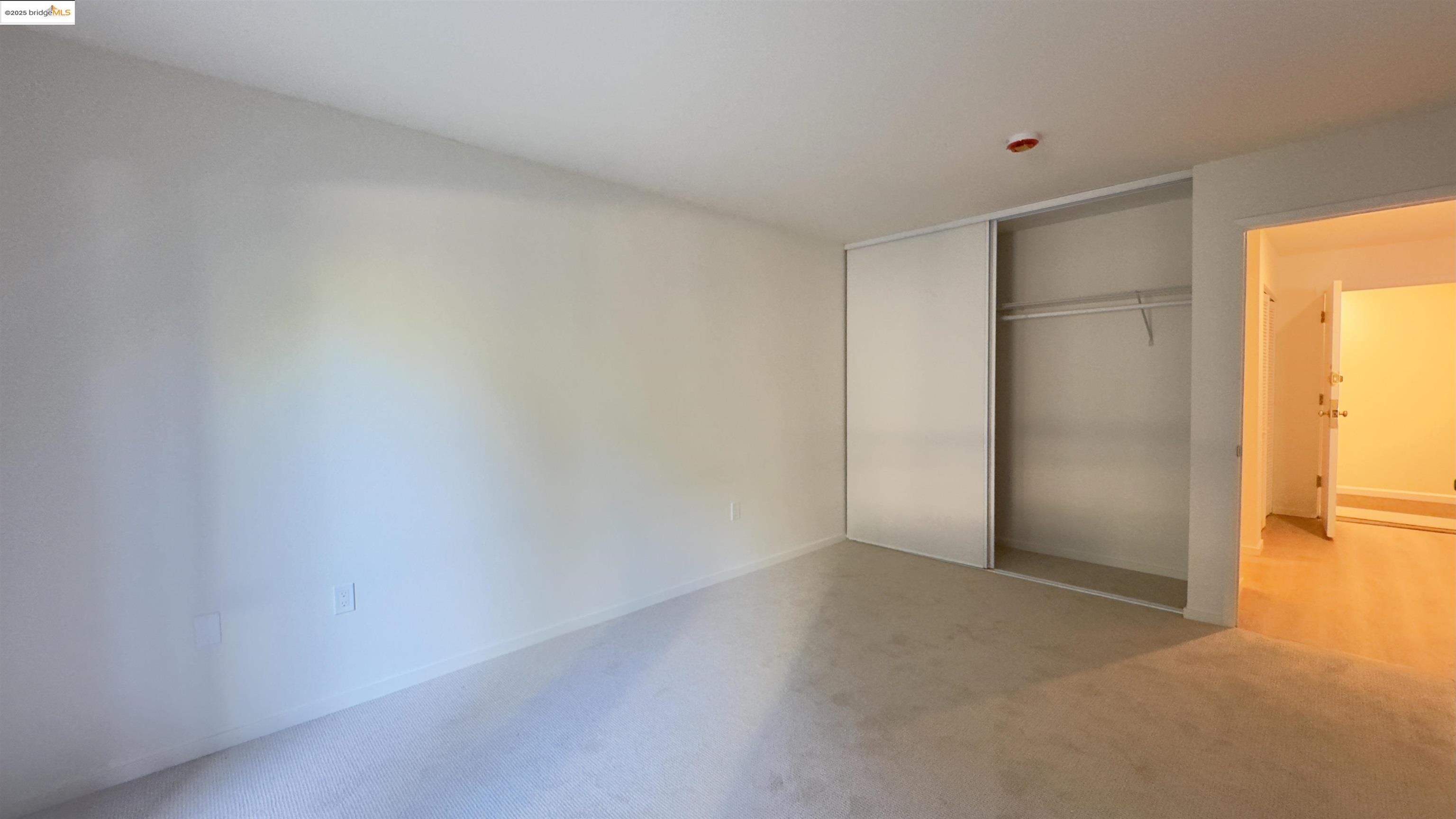 Photo #9: 41107819 Listing: Photo #9