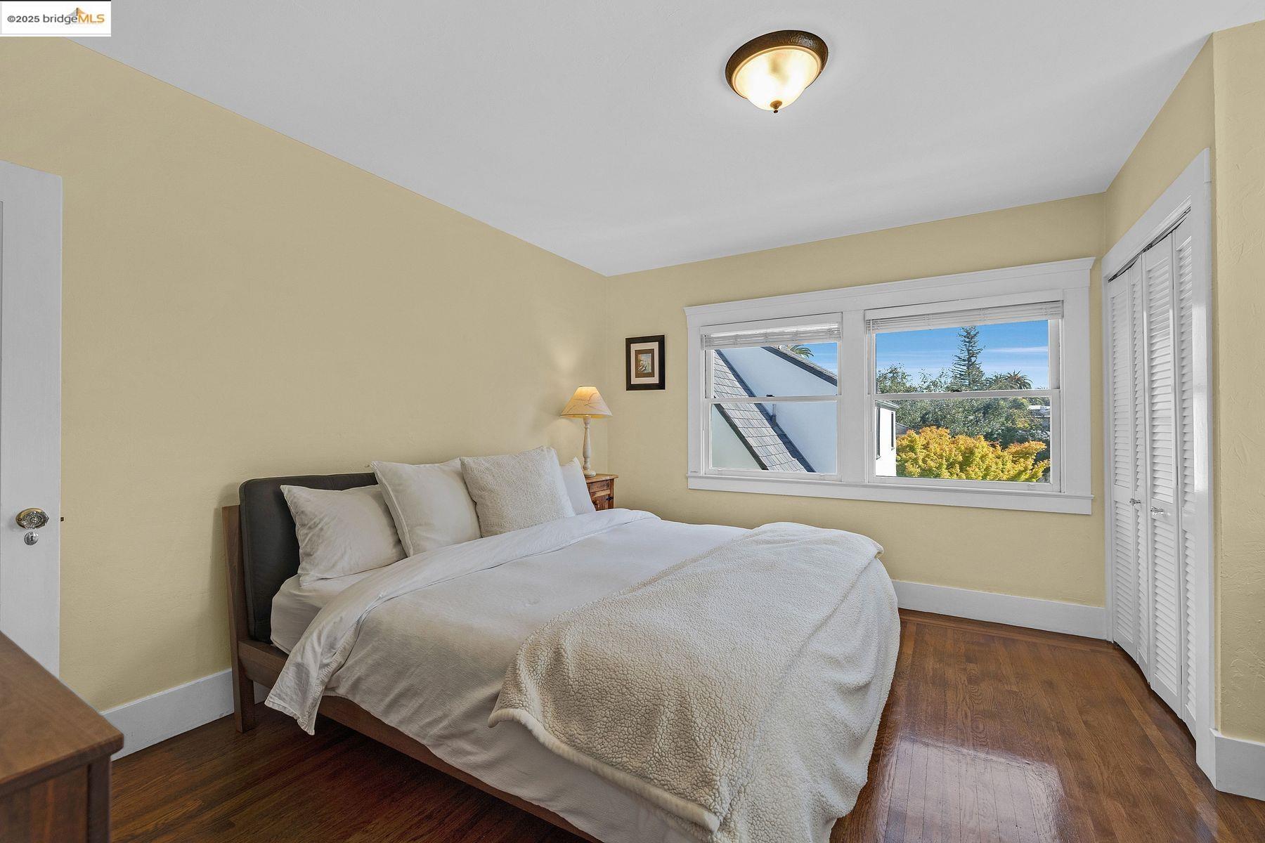 Detail Gallery Image 20 of 43 For 1047 Ranleigh Way, Piedmont,  CA 94610 - 3 Beds | 1/1 Baths