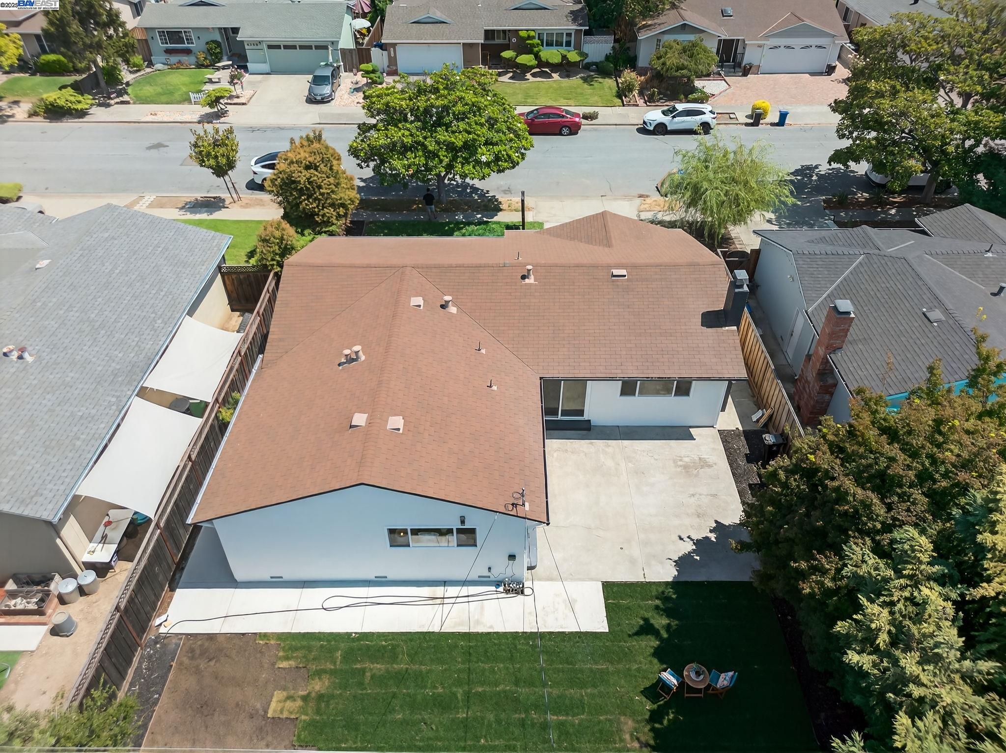 Detail Gallery Image 3 of 60 For 4403 Burke Way, Fremont,  CA 94536 - 3 Beds | 2 Baths